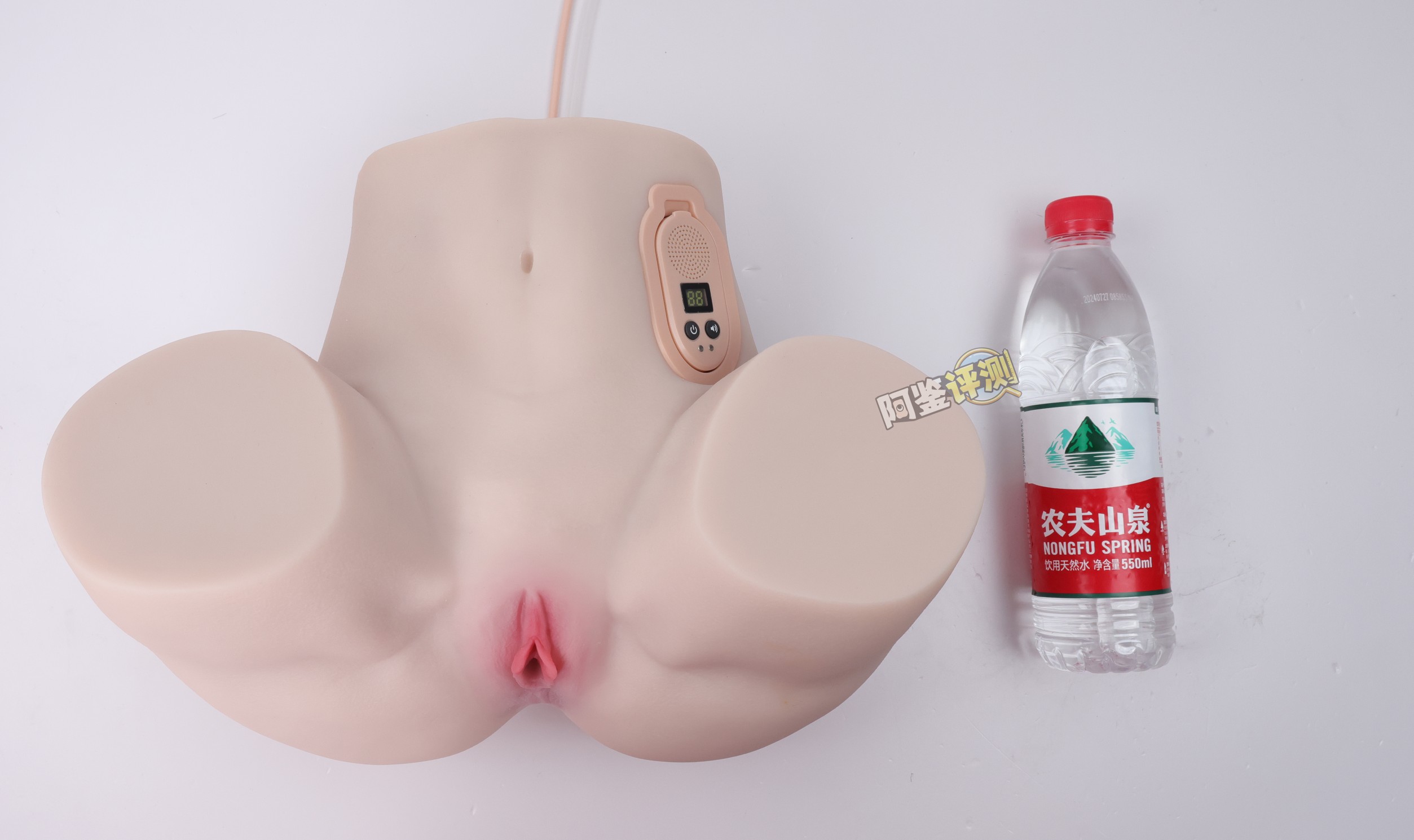 COC 娅莎塔电动臀模测评：排水管改善收集，机械声与操控仍有取舍