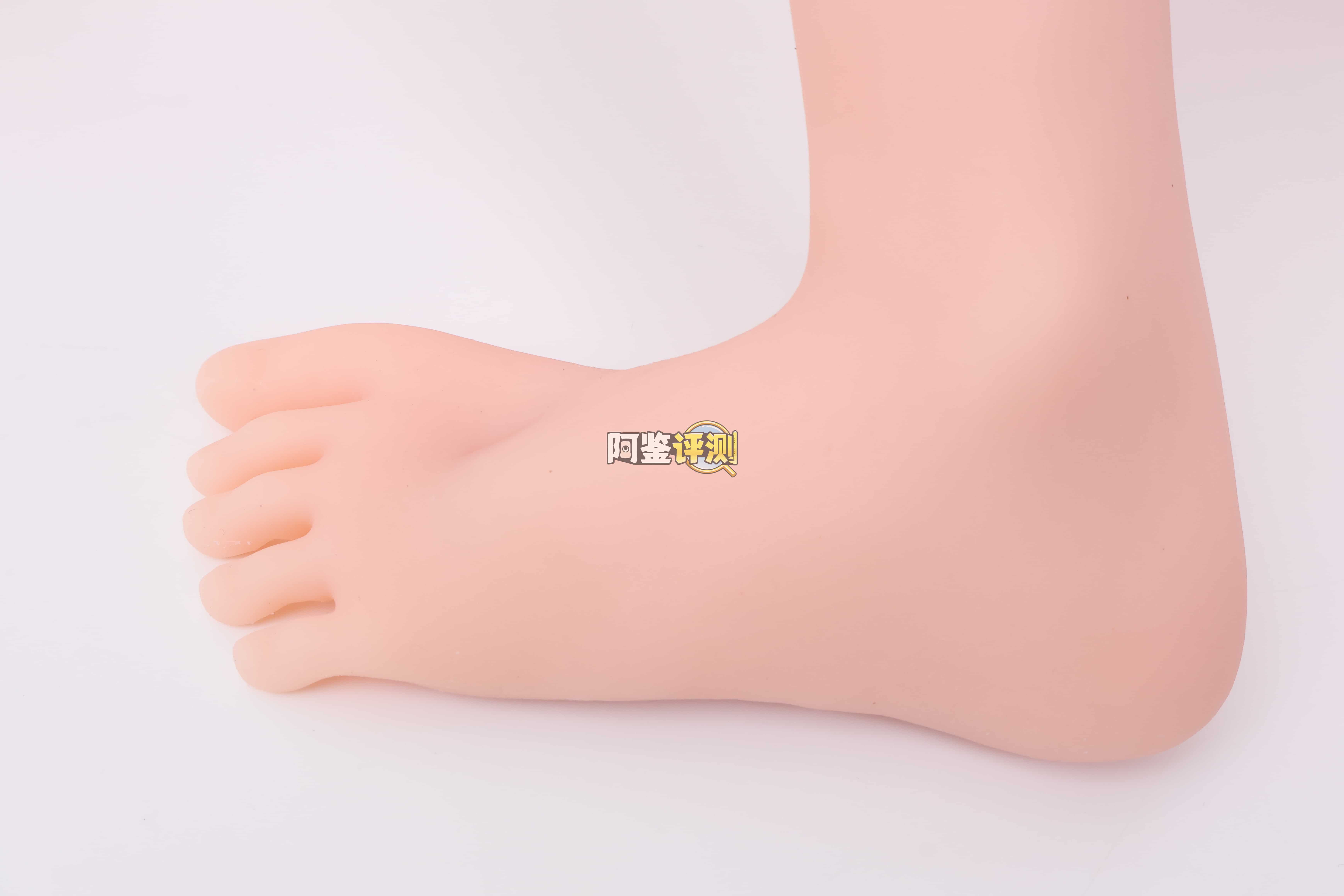 GXP—"魔方姬（腿模）"评测！设计上太过常规，反而凸显出了TPE材质做臀模的“不合适”感