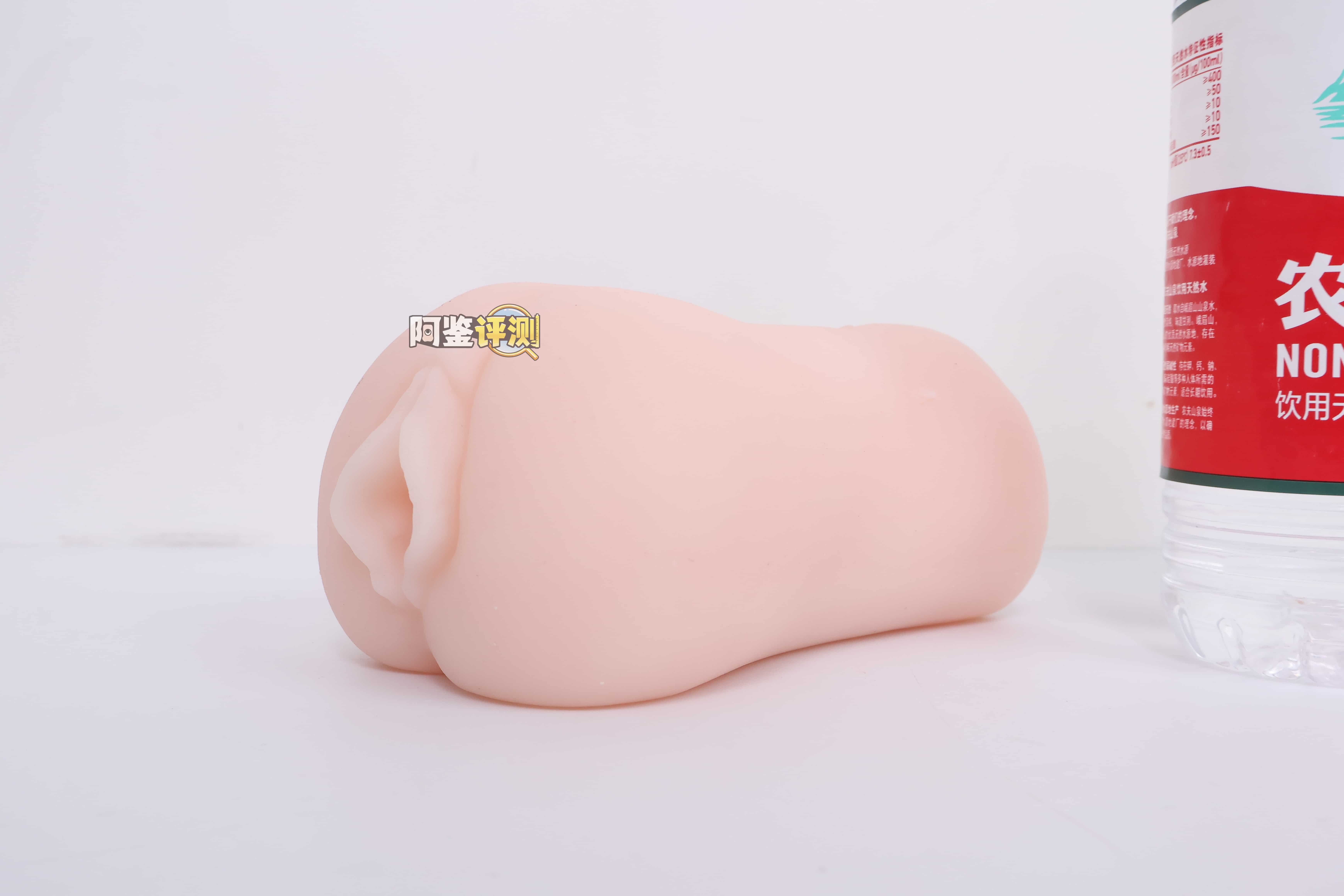 魔眼——”反转五重奏”评测！舒适丝滑的纵向立体感，但内部空间太大导致包裹并不好