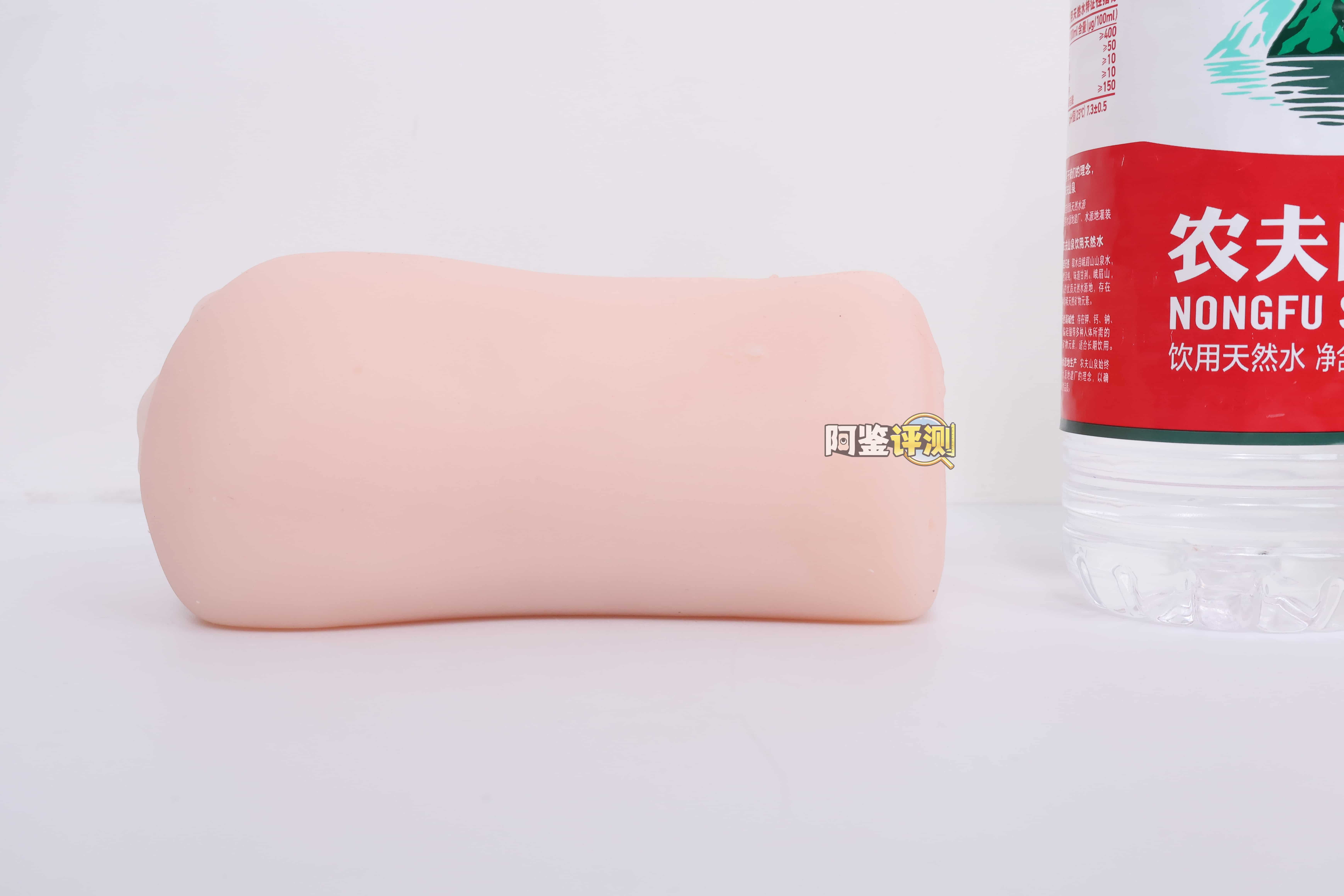 魔眼——”反转五重奏”评测！舒适丝滑的纵向立体感，但内部空间太大导致包裹并不好