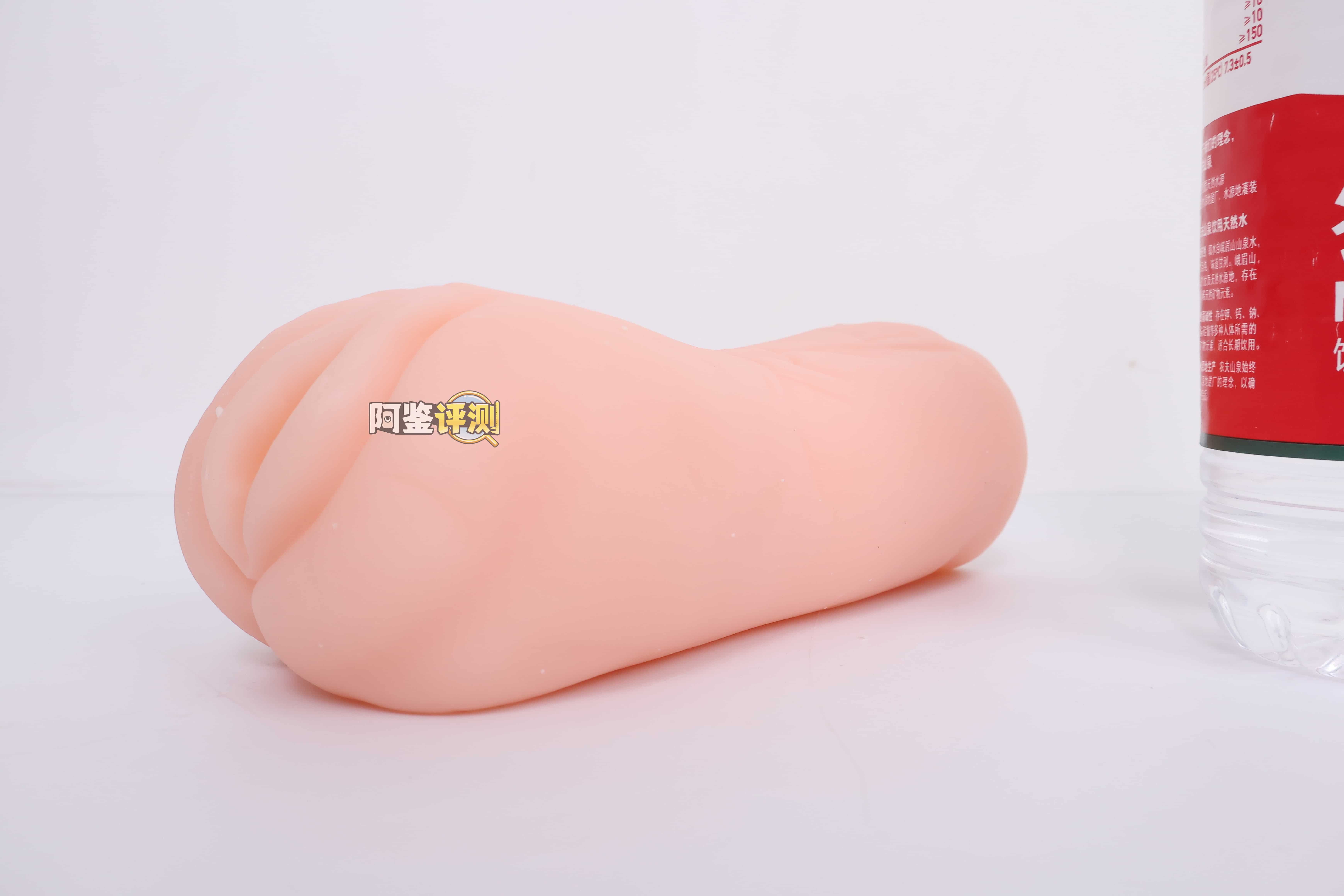 汤马托易士——”制服美少女”评测！充满棱角和剐蹭的脂软慢玩，也是别有一番风味！