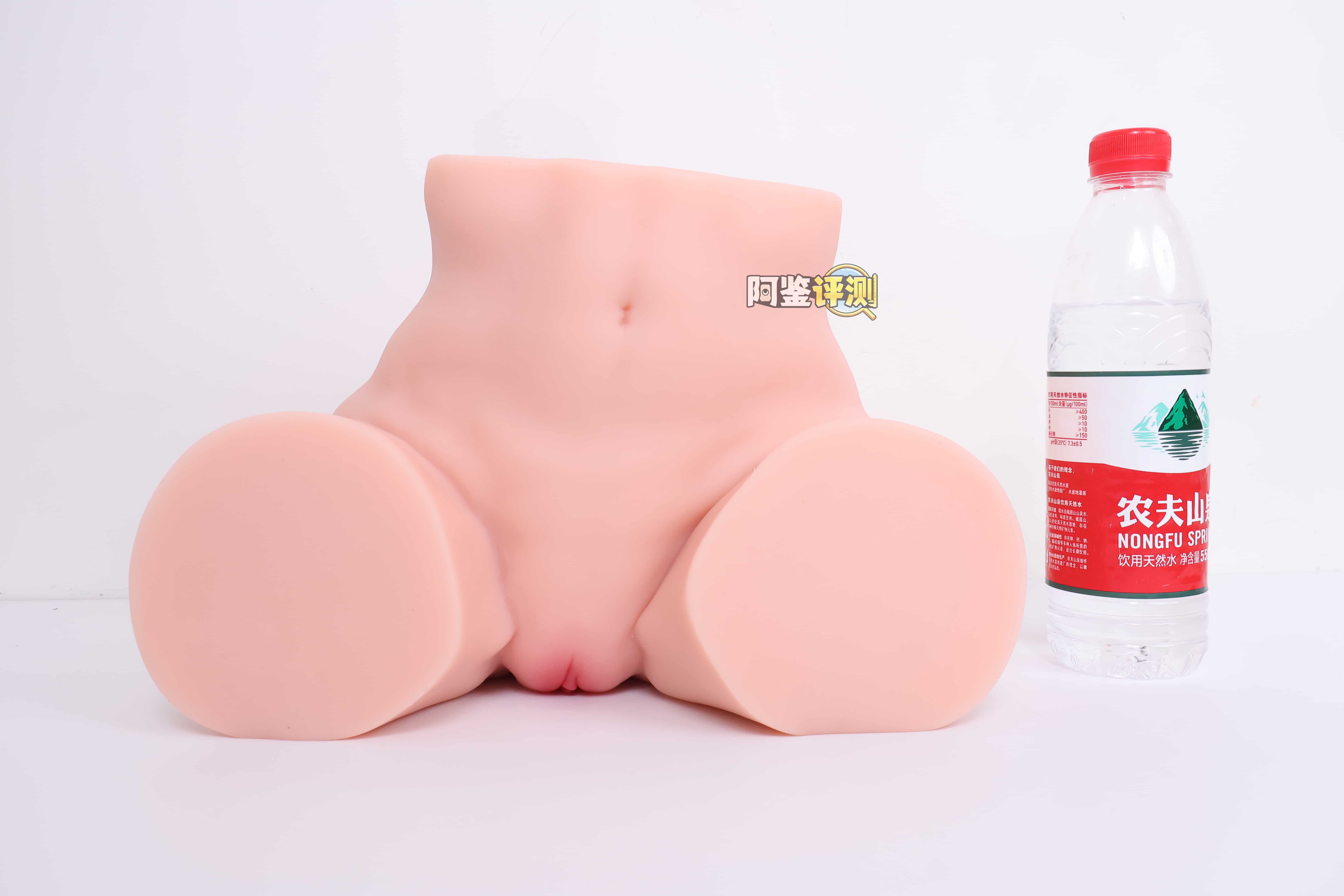 COC——”元气教练”评测！可可狼姬的肉色加大版，但脂软部分感觉做得稍微有些保守