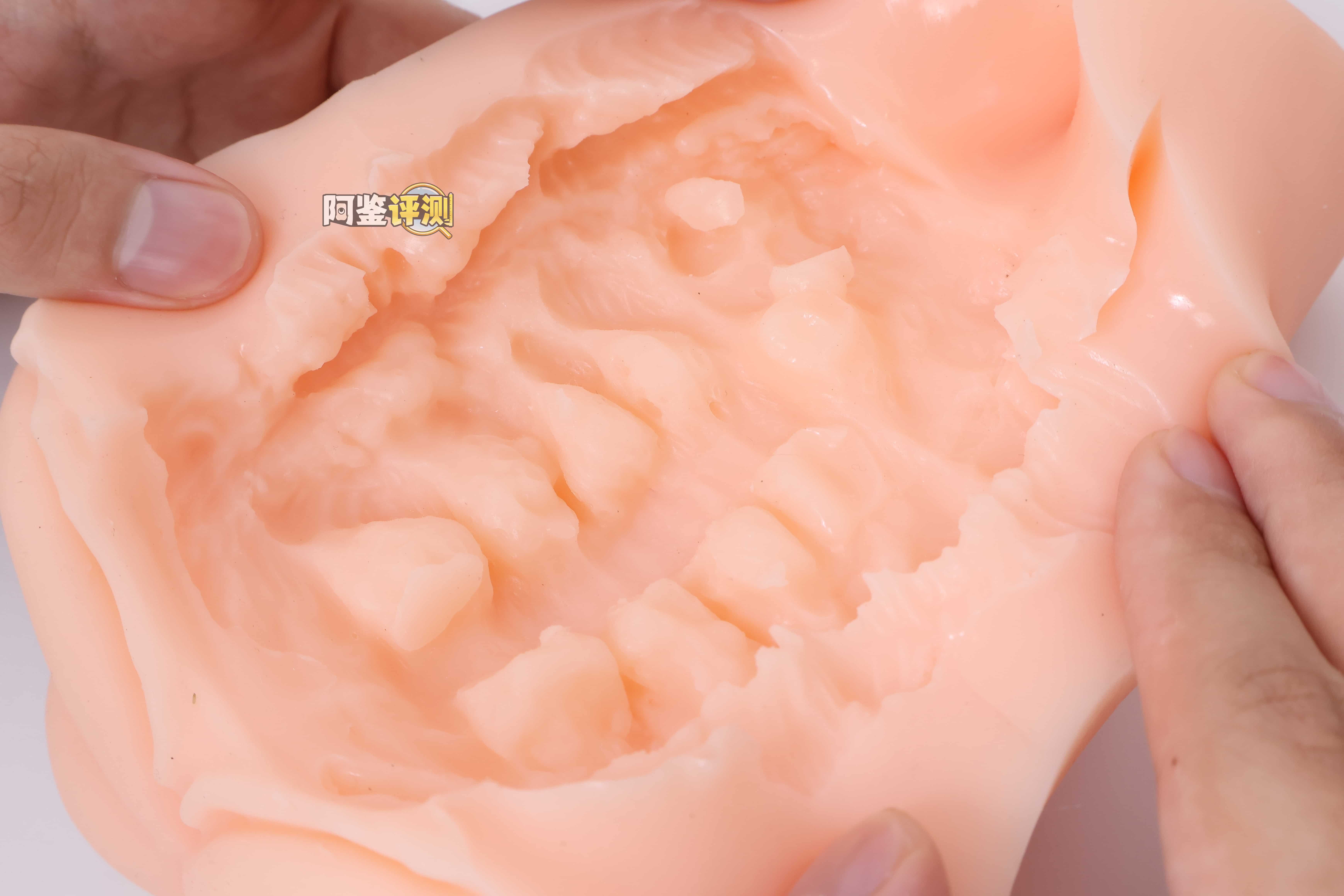 汤马托易士——”同级生”评测！底面加硬的大块“搓衣板”，用起来好像没有想象中那么有趣...