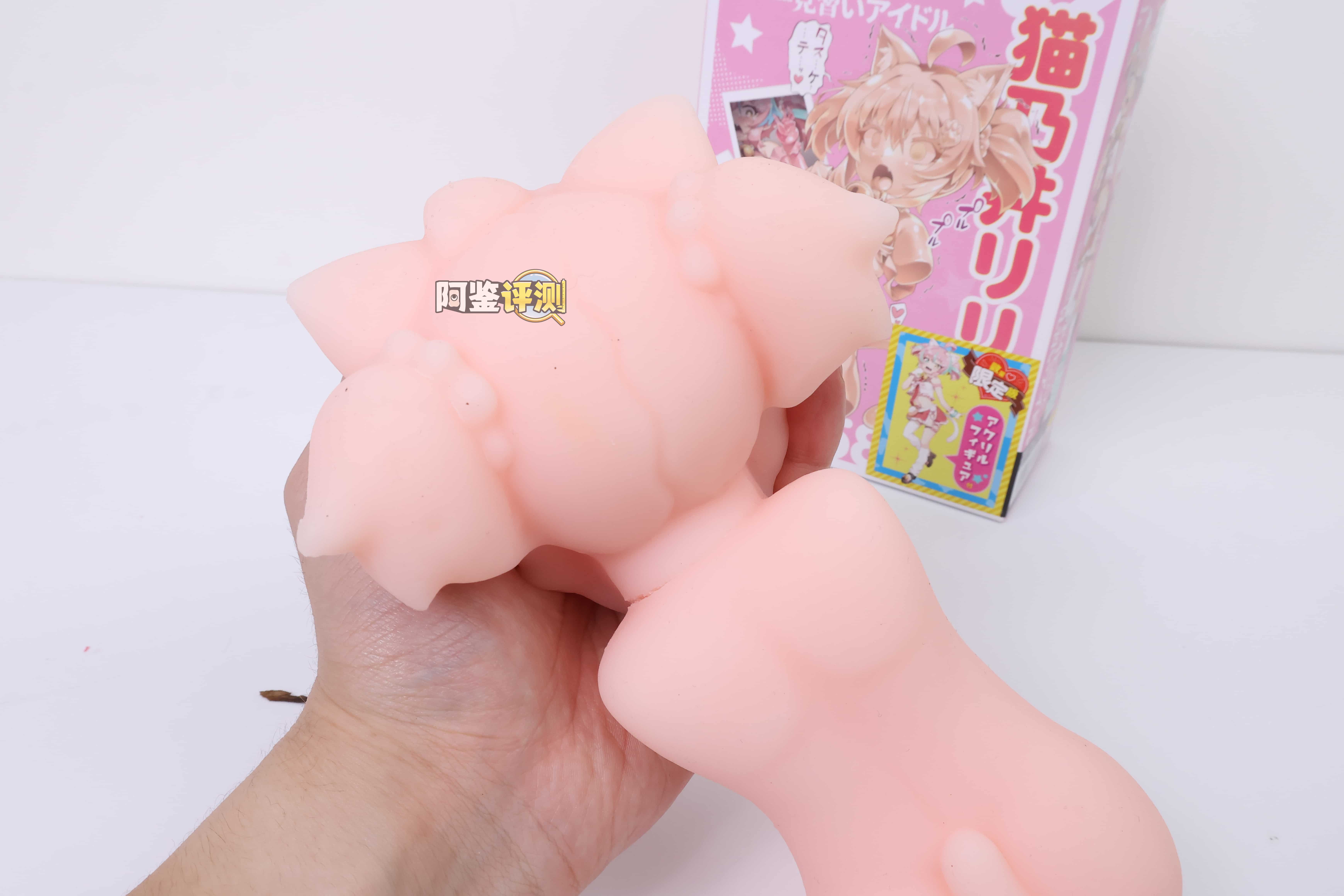 汤玛托易士——”猫乃井莉莉”评测!自家Vtuber联名的“人格排泄”主题杯,主题新奇但是设计敷衍