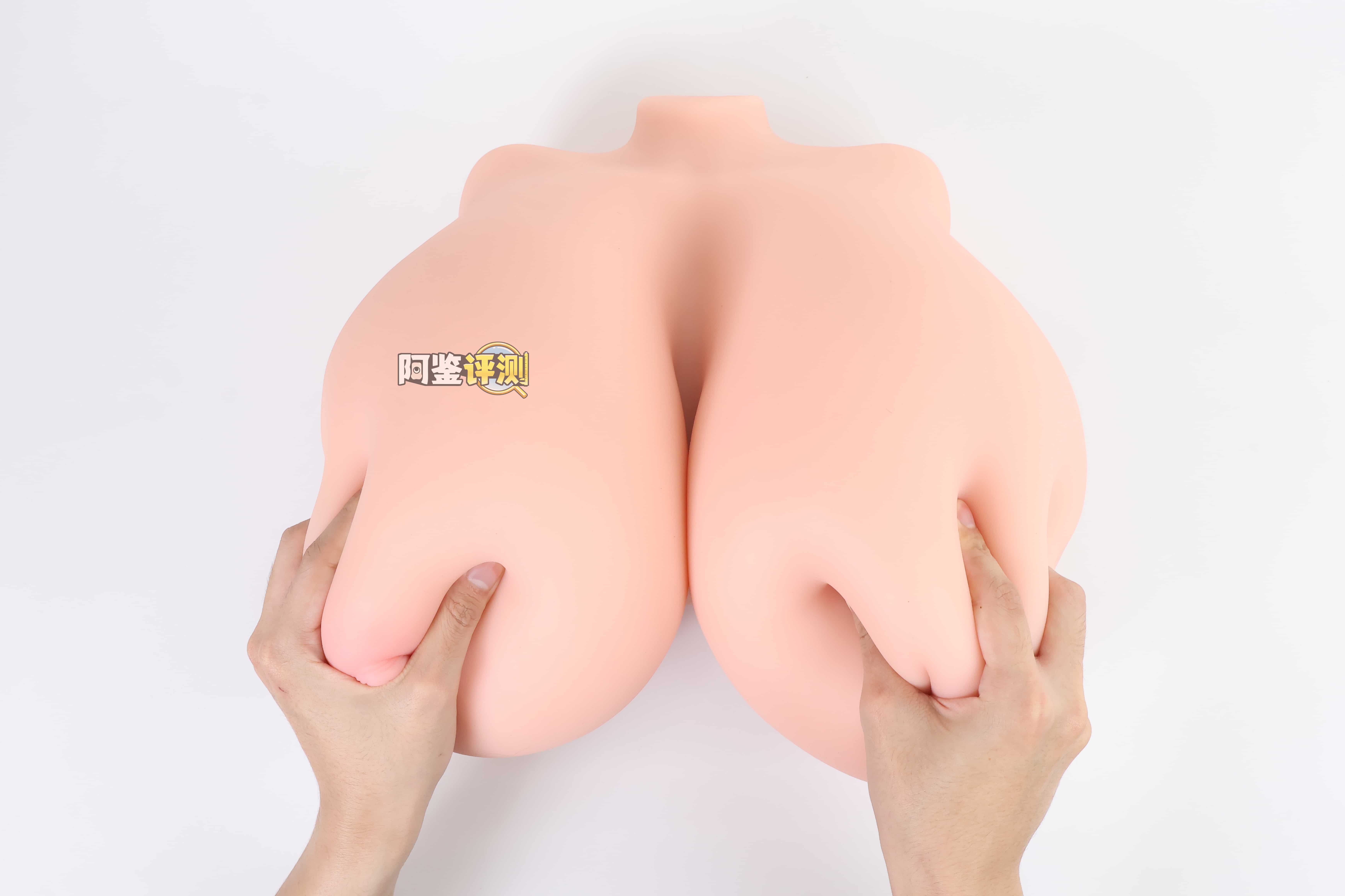 GOSE——”爆乳魔皇”评测！带身体厚度的超大重量胸模，设计上没有缺陷但实用的角度并不算很多