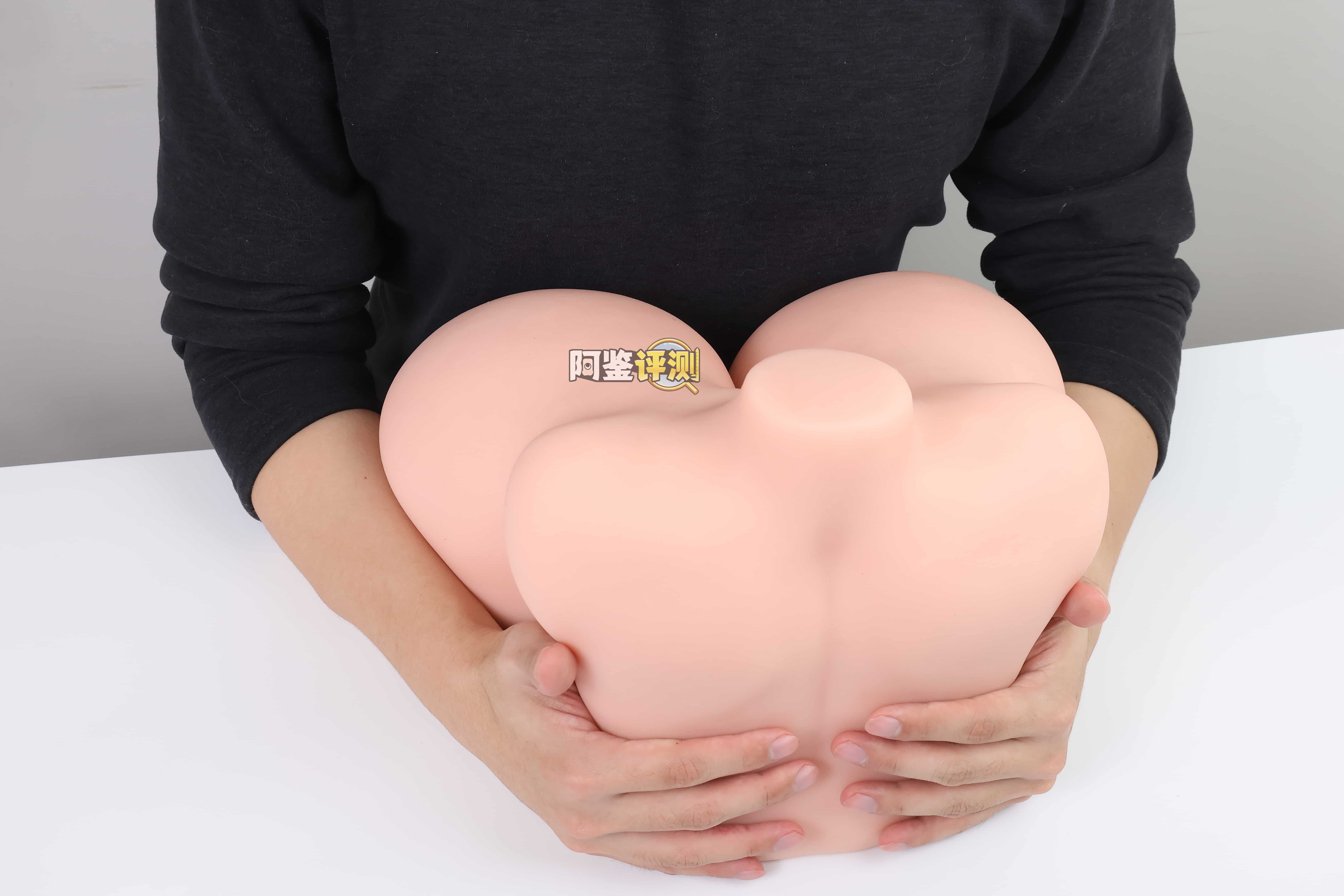 GOSE——”爆乳魔皇”评测！带身体厚度的超大重量胸模，设计上没有缺陷但实用的角度并不算很多
