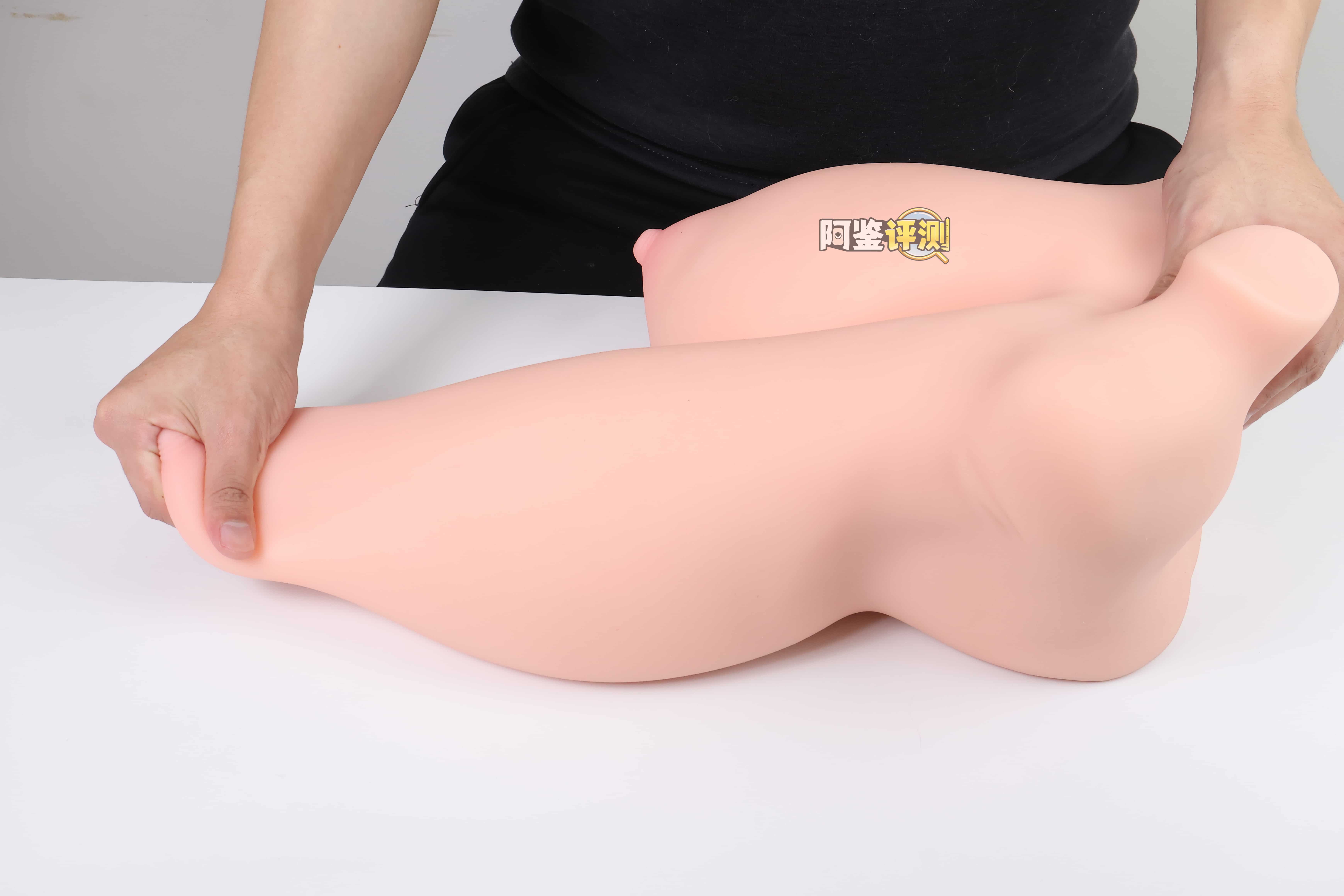 GOSE——”爆乳魔皇”评测！带身体厚度的超大重量胸模，设计上没有缺陷但实用的角度并不算很多