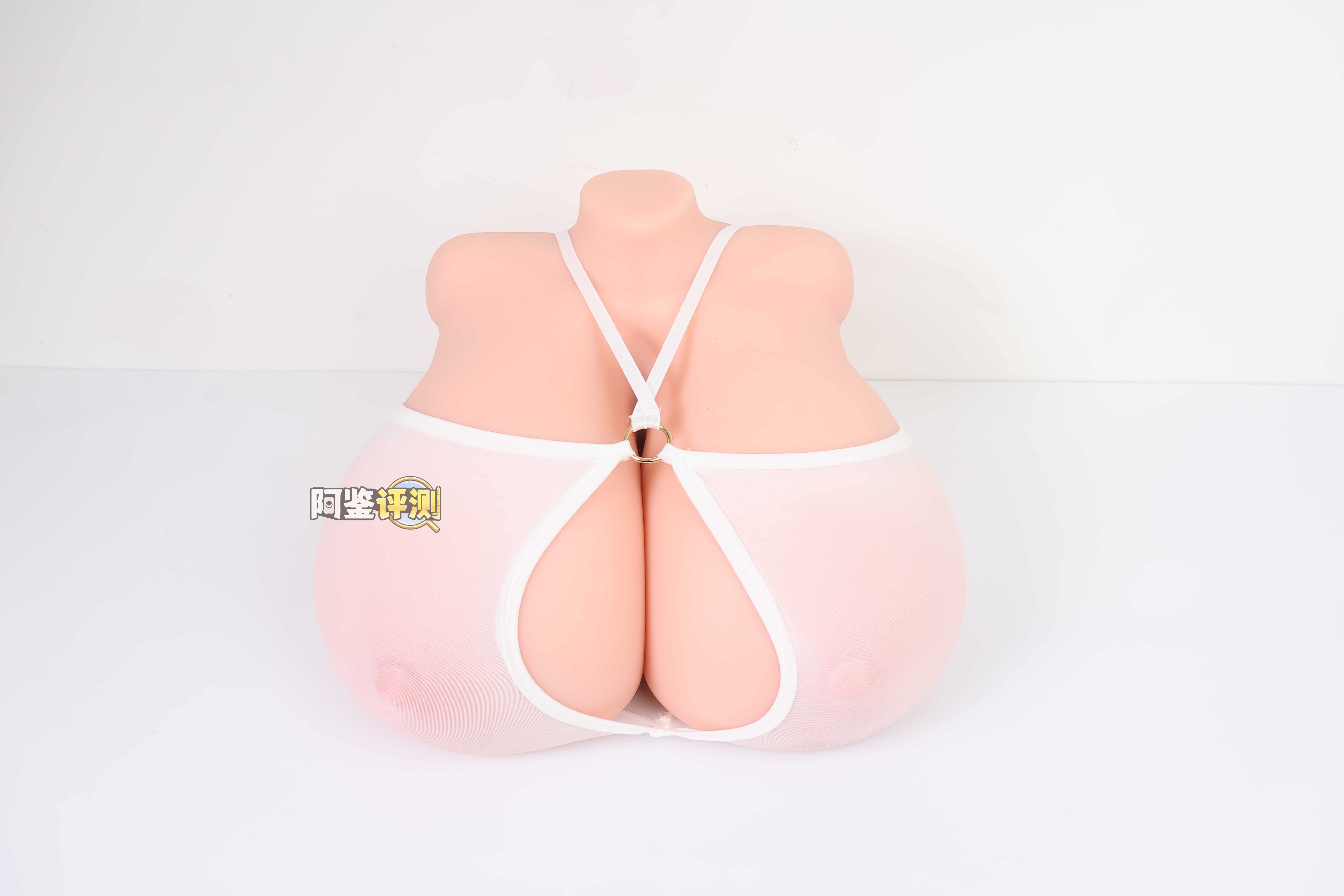 GOSE——”爆乳魔皇”评测！带身体厚度的超大重量胸模，设计上没有缺陷但实用的角度并不算很多