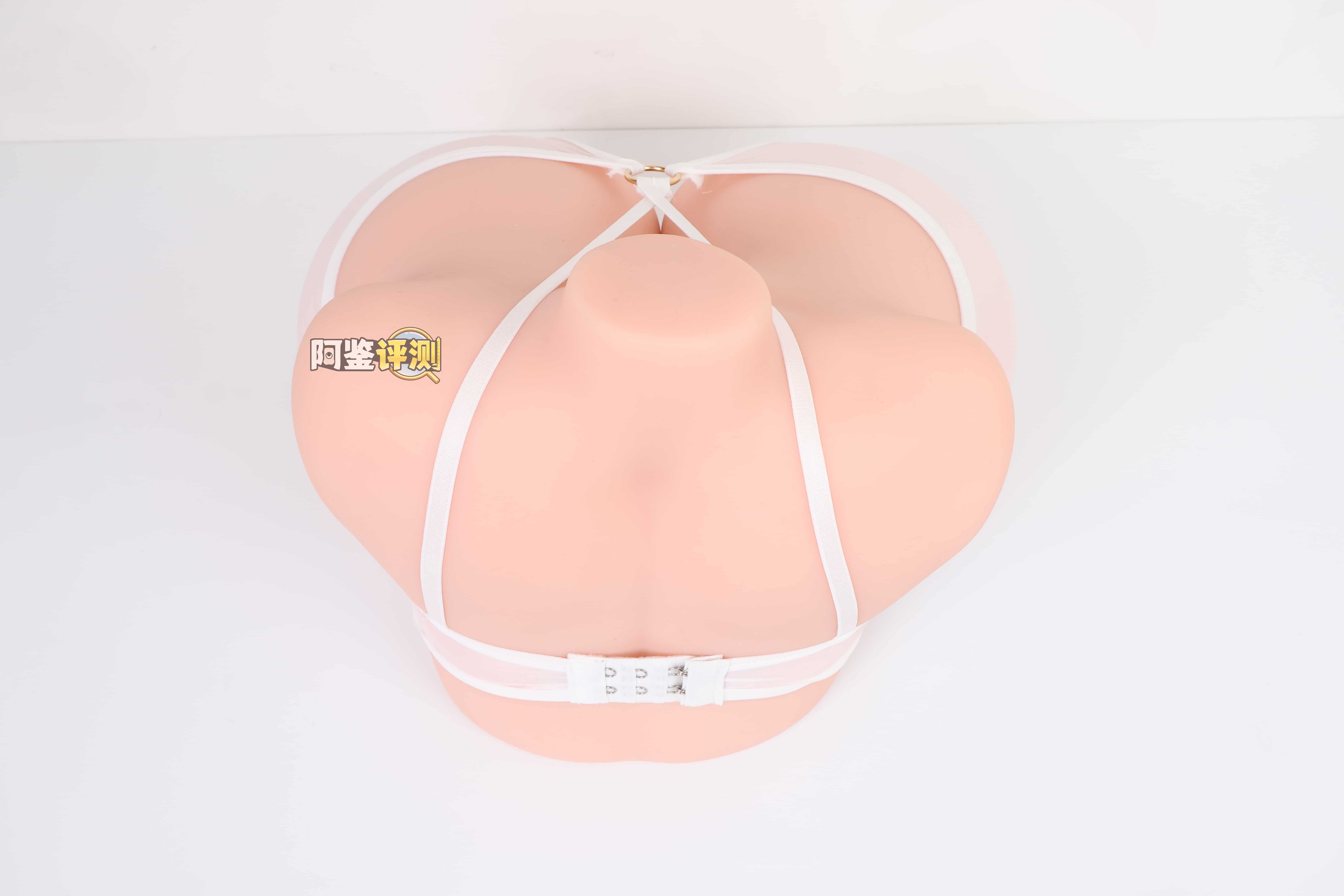 GOSE——”爆乳魔皇”评测！带身体厚度的超大重量胸模，设计上没有缺陷但实用的角度并不算很多