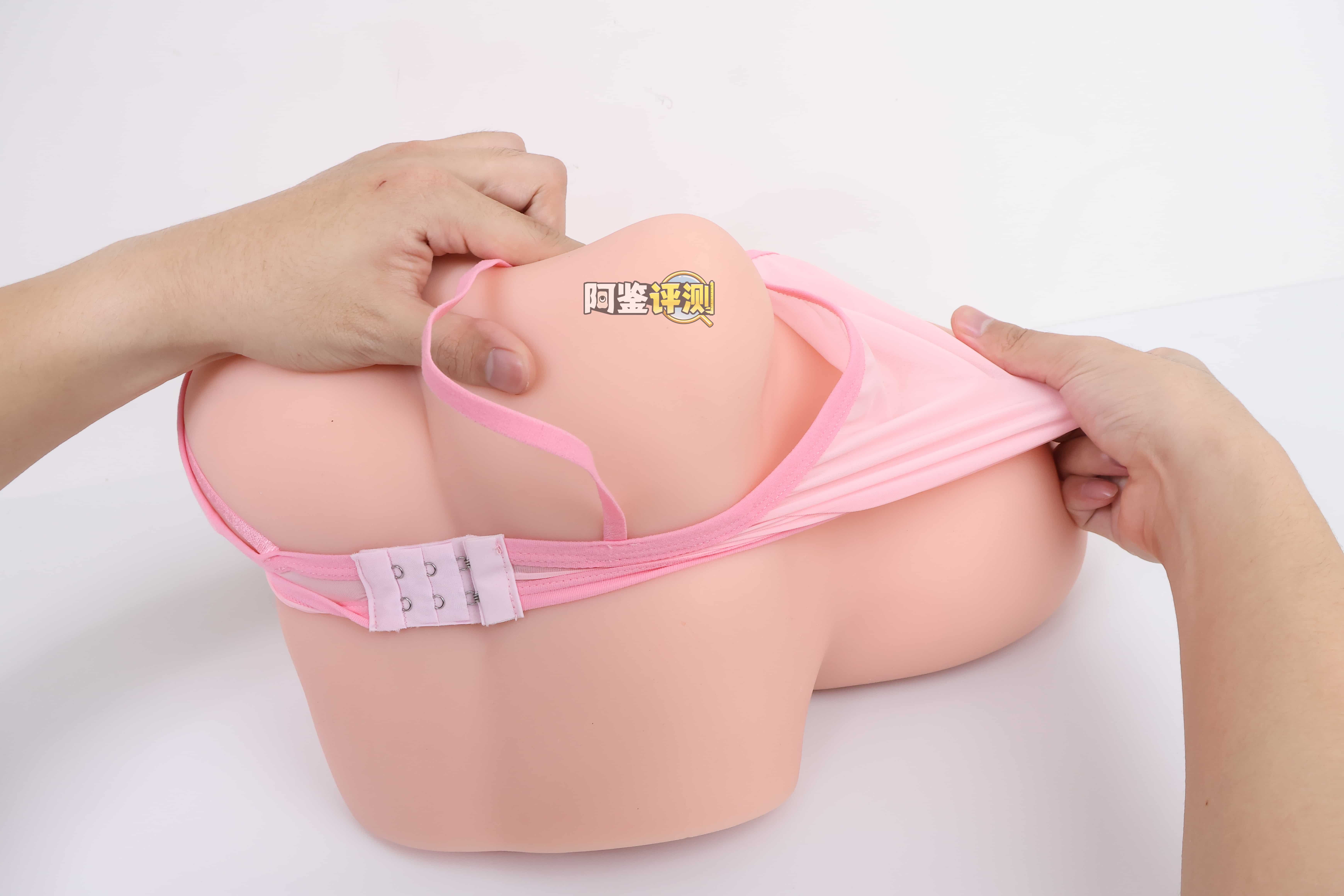 GOSE——”爆乳魔皇”评测！带身体厚度的超大重量胸模，设计上没有缺陷但实用的角度并不算很多