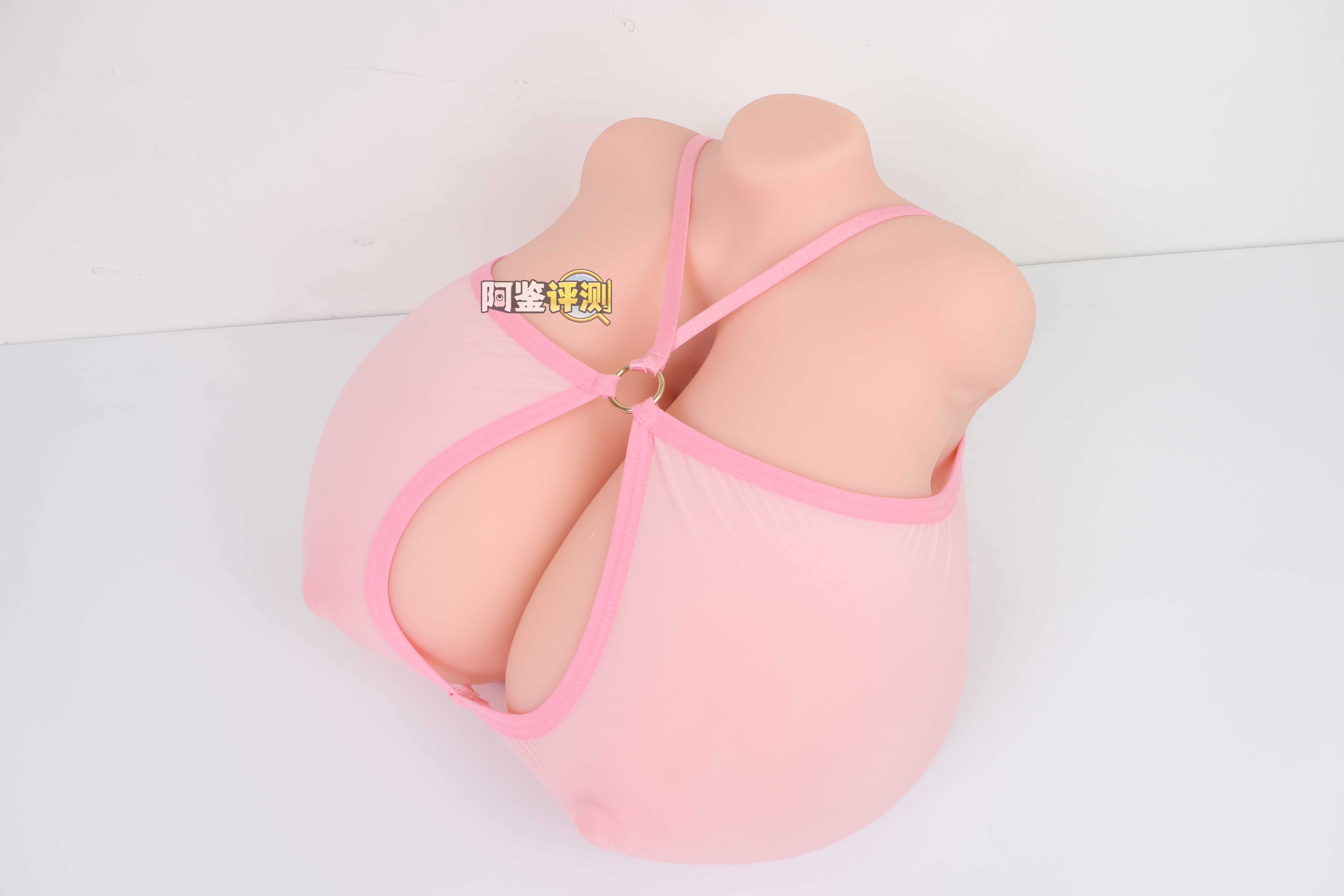 GOSE——”爆乳魔皇”评测！带身体厚度的超大重量胸模，设计上没有缺陷但实用的角度并不算很多