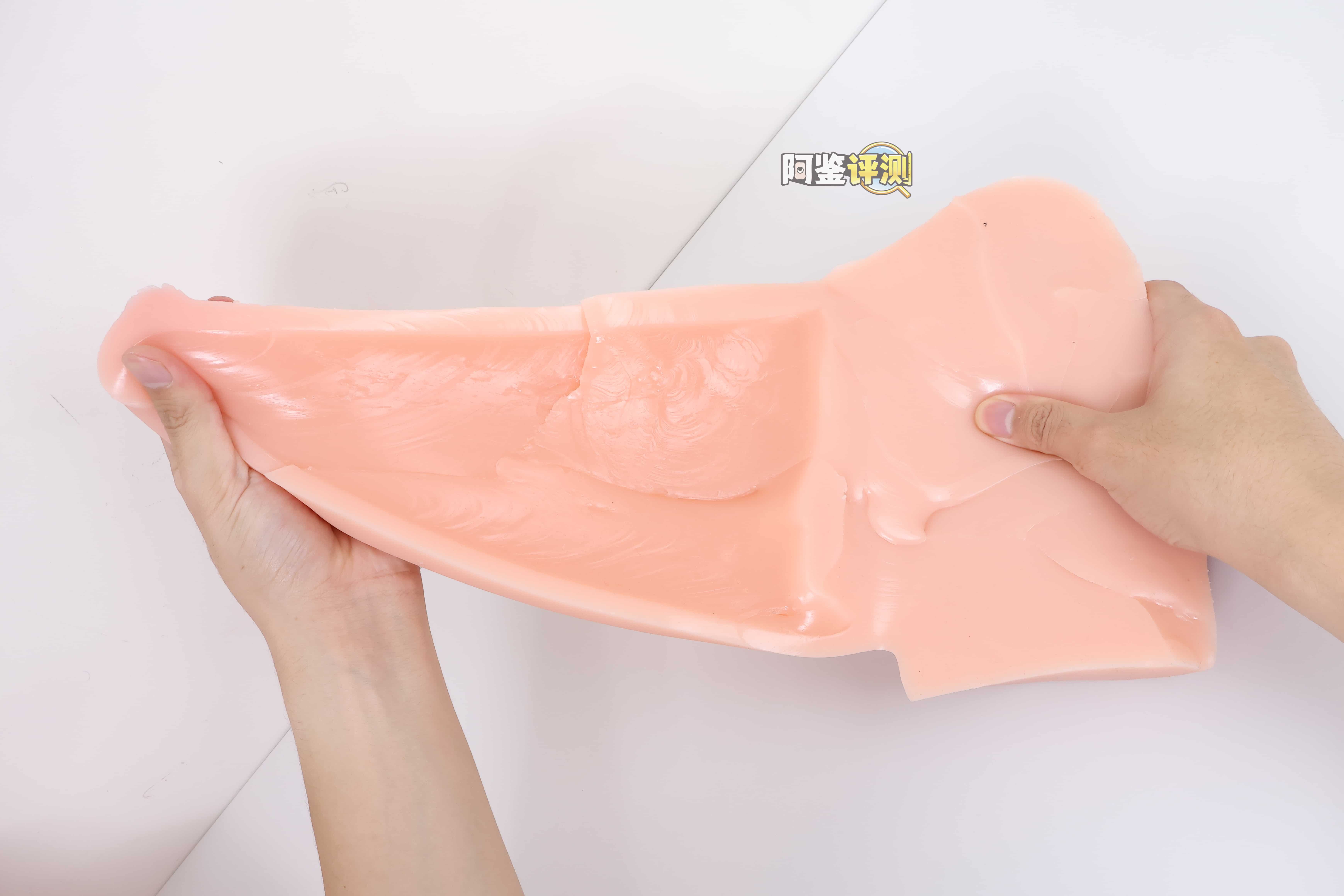 GOSE——”爆乳魔皇”评测！带身体厚度的超大重量胸模，设计上没有缺陷但实用的角度并不算很多