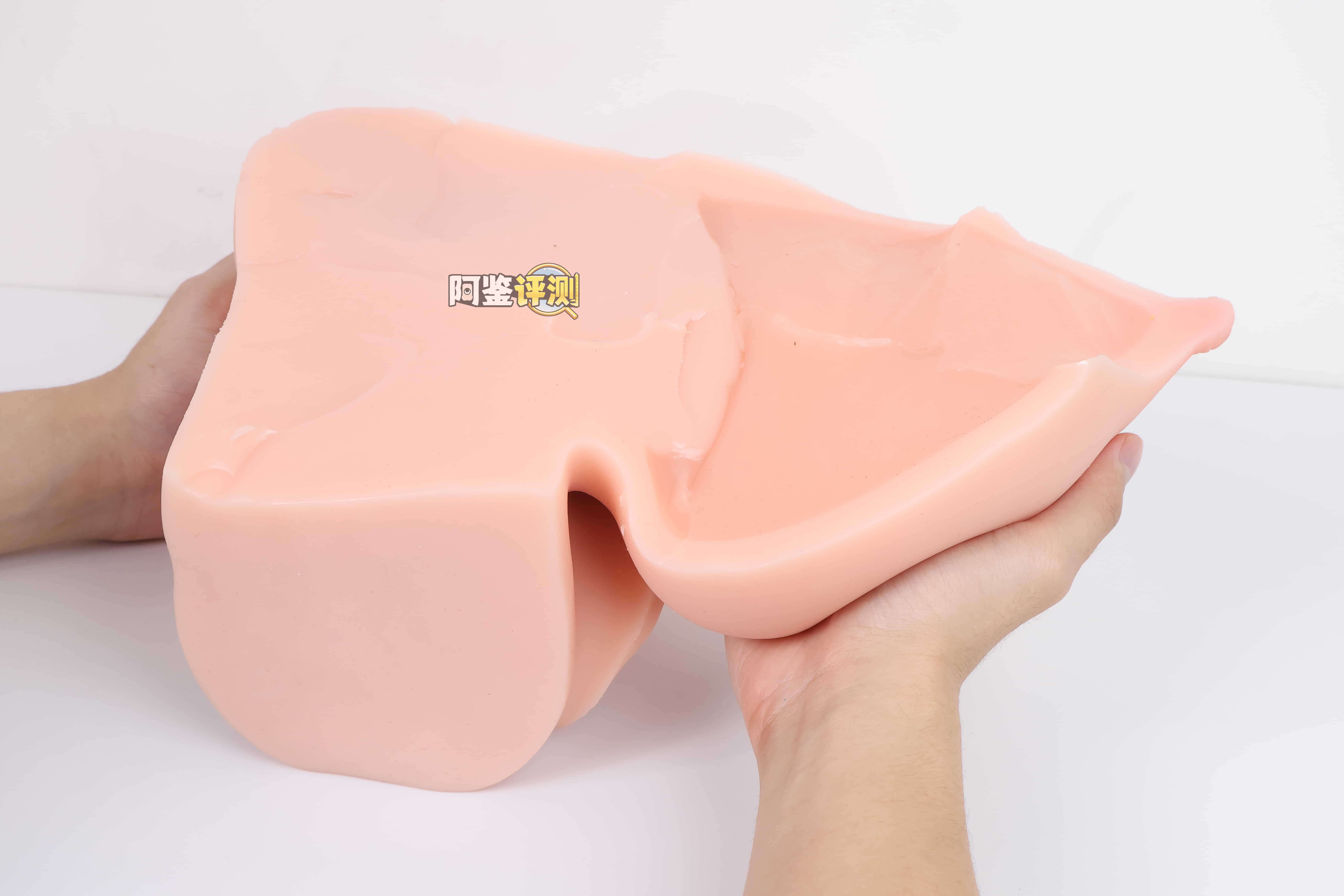 GOSE——”爆乳魔皇”评测！带身体厚度的超大重量胸模，设计上没有缺陷但实用的角度并不算很多