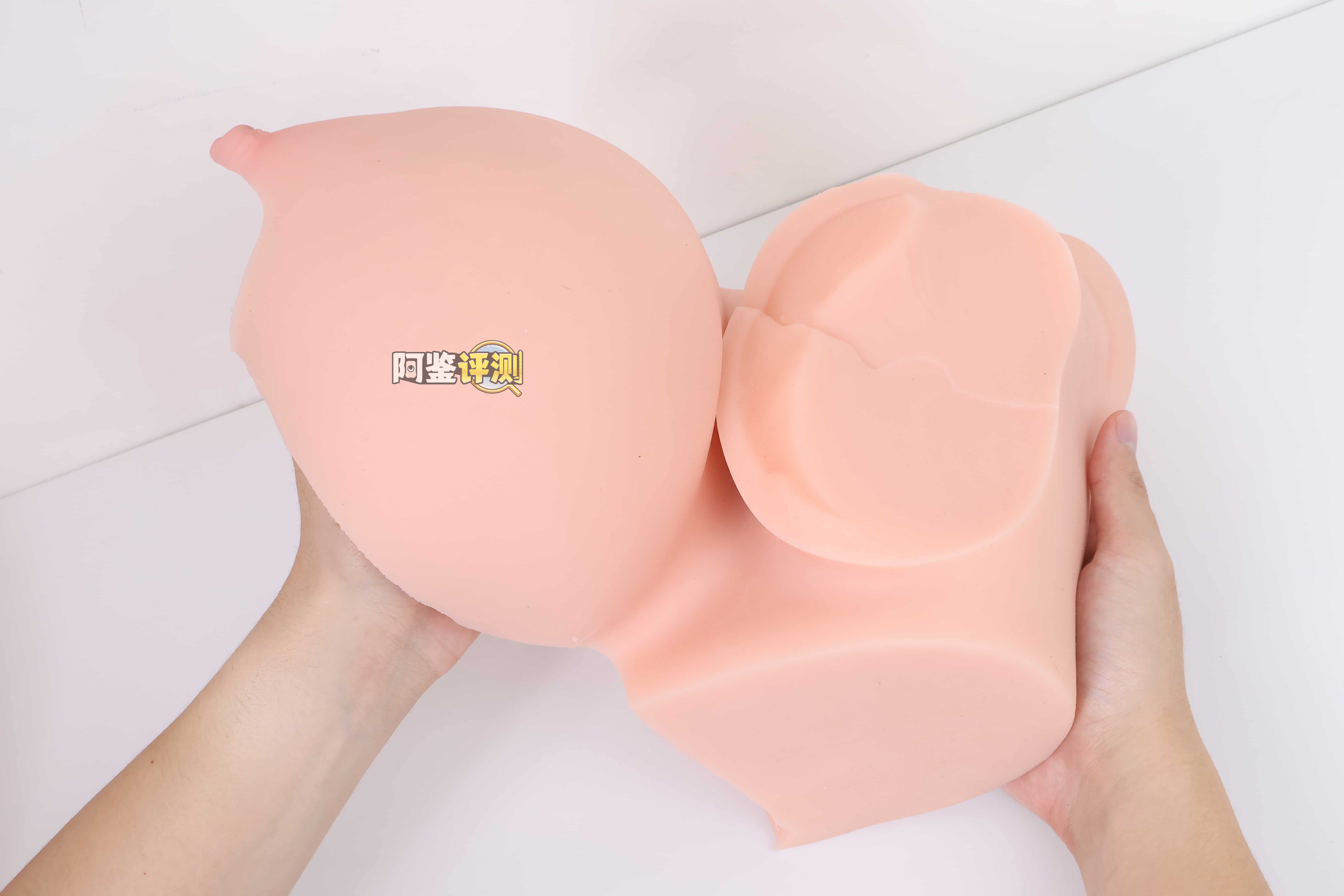GOSE——”爆乳魔皇”评测！带身体厚度的超大重量胸模，设计上没有缺陷但实用的角度并不算很多