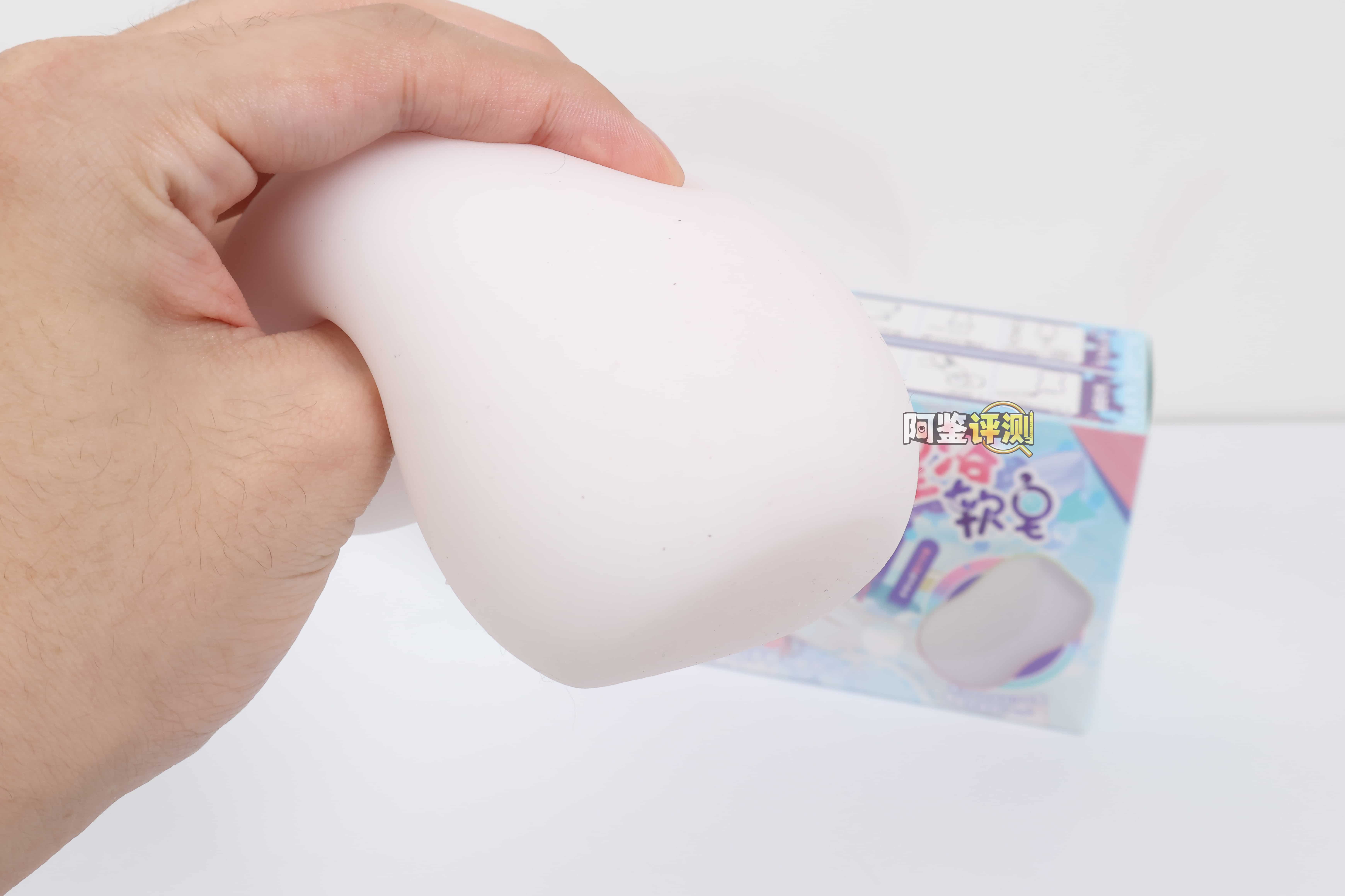 杯多多——”星浴软皂”评测！虽然看着像个路边，但实际体验下来是个不错的小克重短杯子