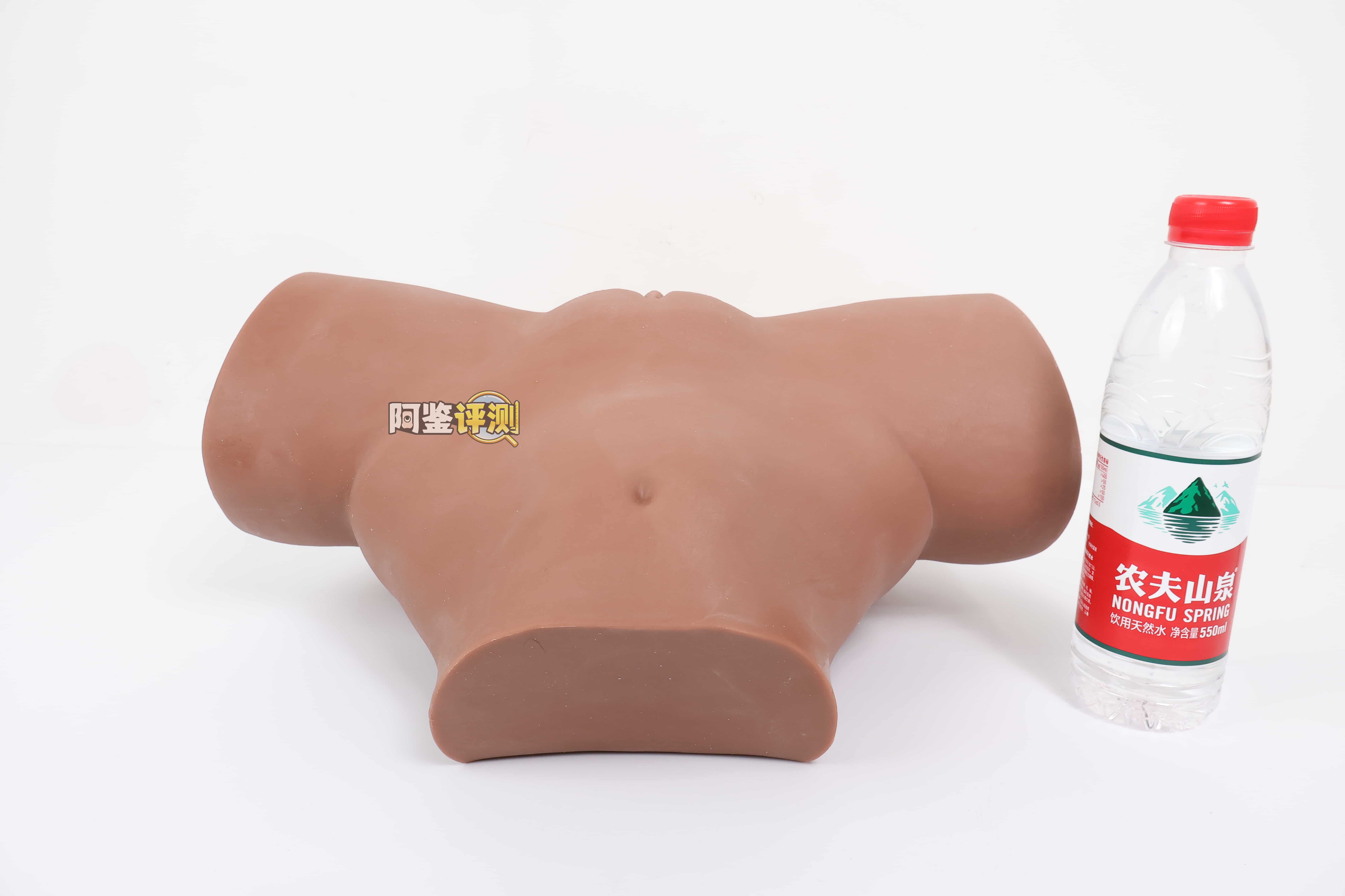 MUNI——”埃及艳后PRO”评测！跨部接触面超大的一字马臀模，厚实腰部带来的独特体积感