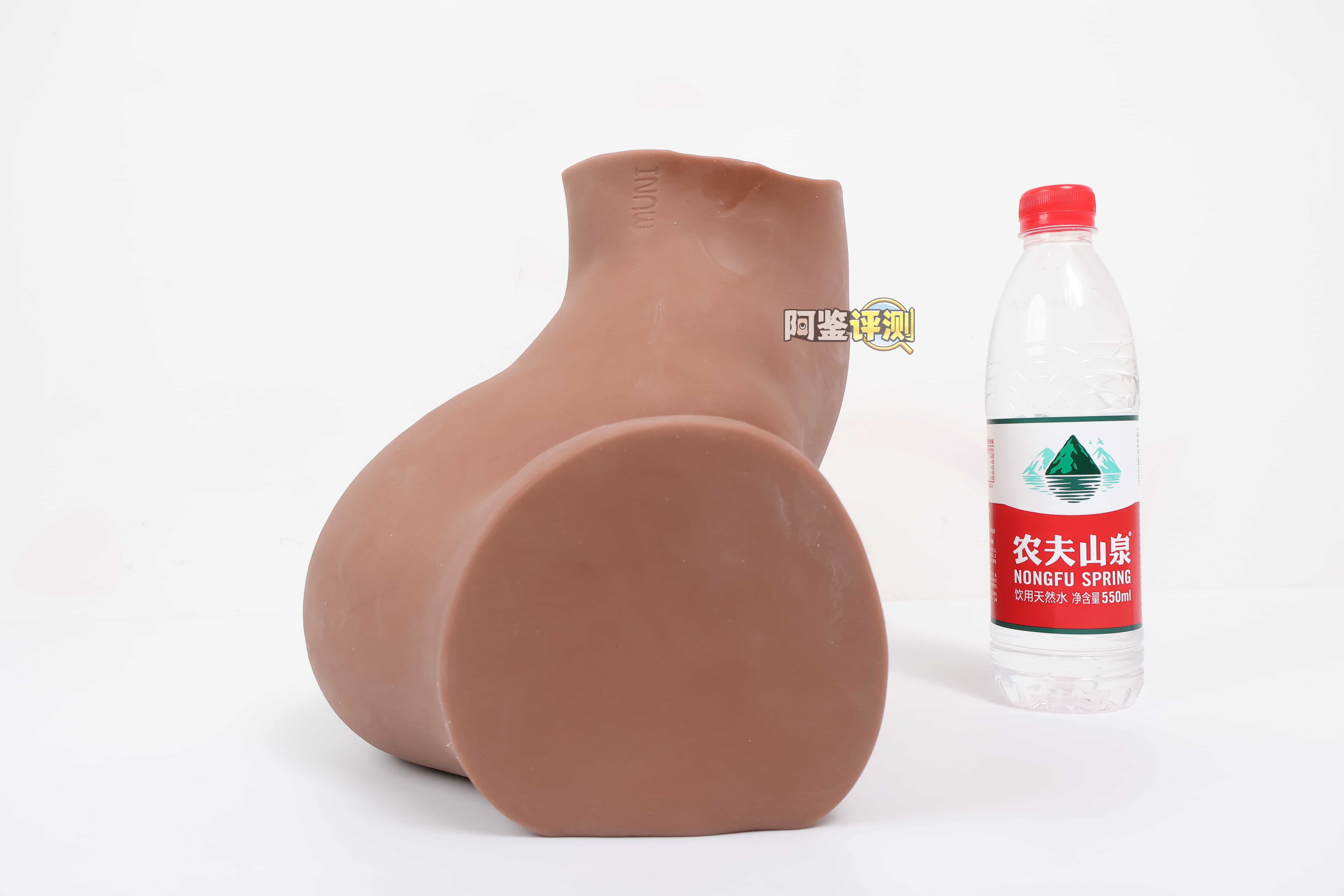 MUNI——”埃及艳后PRO”评测！跨部接触面超大的一字马臀模，厚实腰部带来的独特体积感