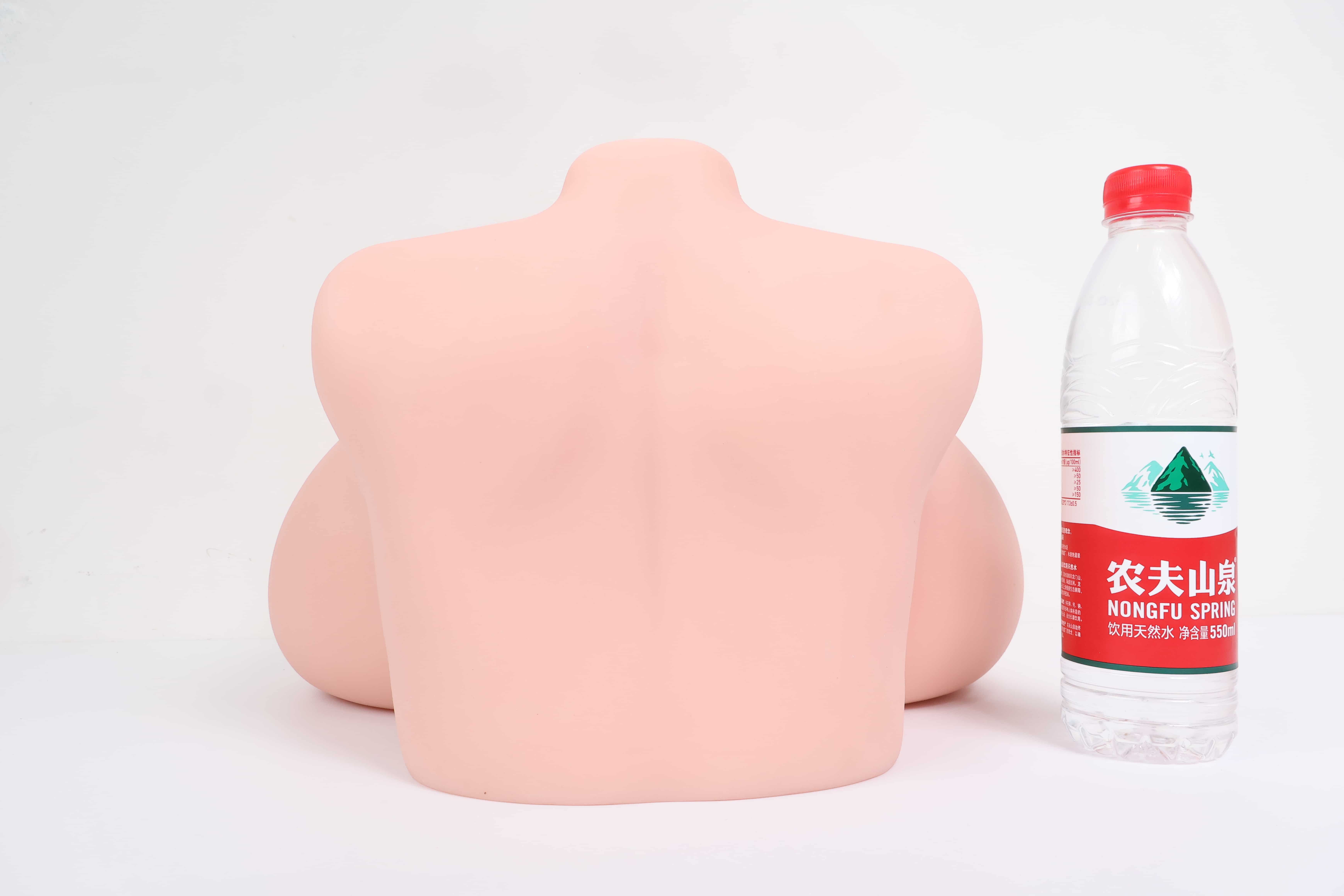 GOSE——”爆乳魔皇”评测！带身体厚度的超大重量胸模，设计上没有缺陷但实用的角度并不算很多