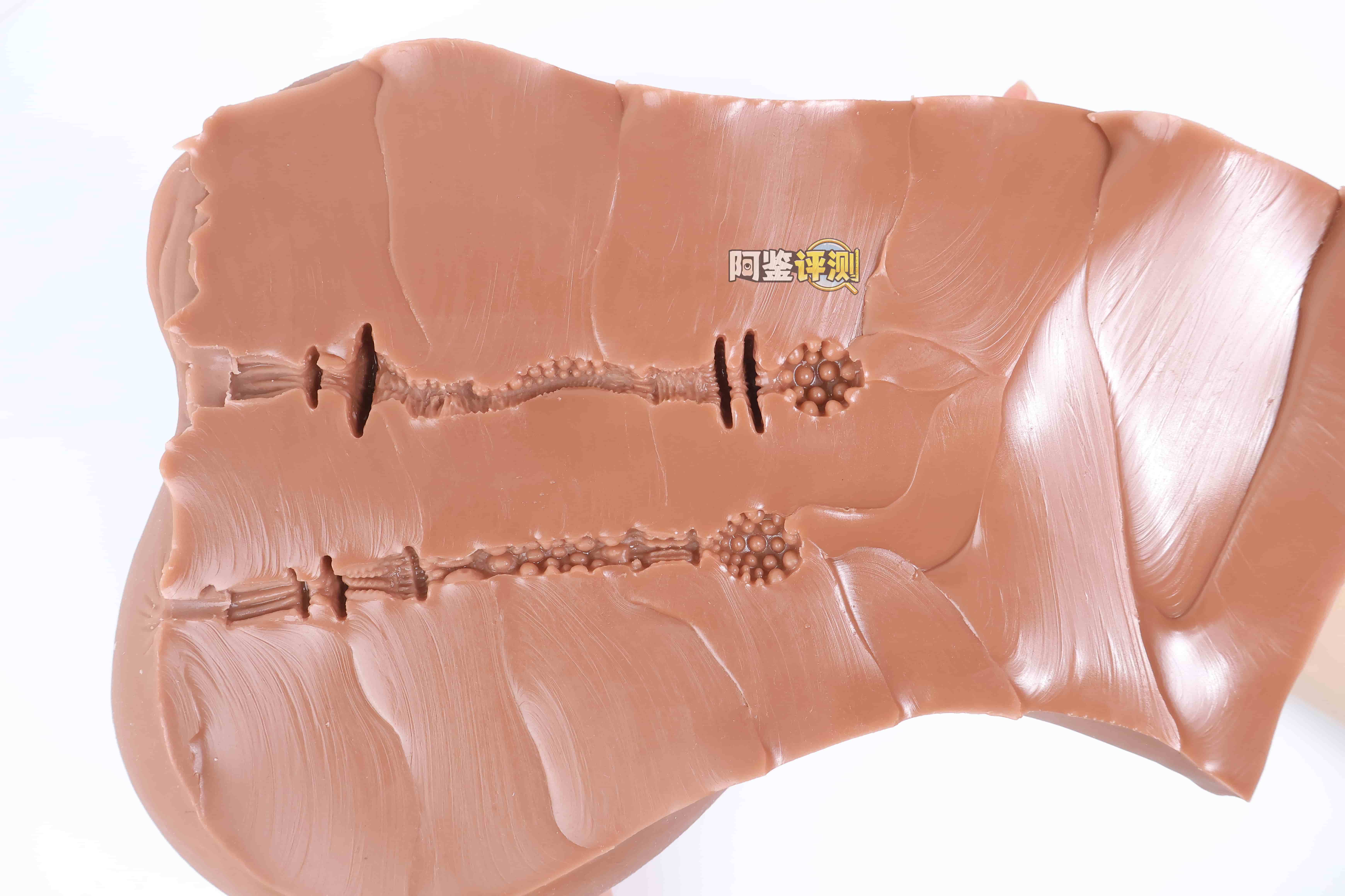 MUNI——”埃及艳后PRO”评测！跨部接触面超大的一字马臀模，厚实腰部带来的独特体积感