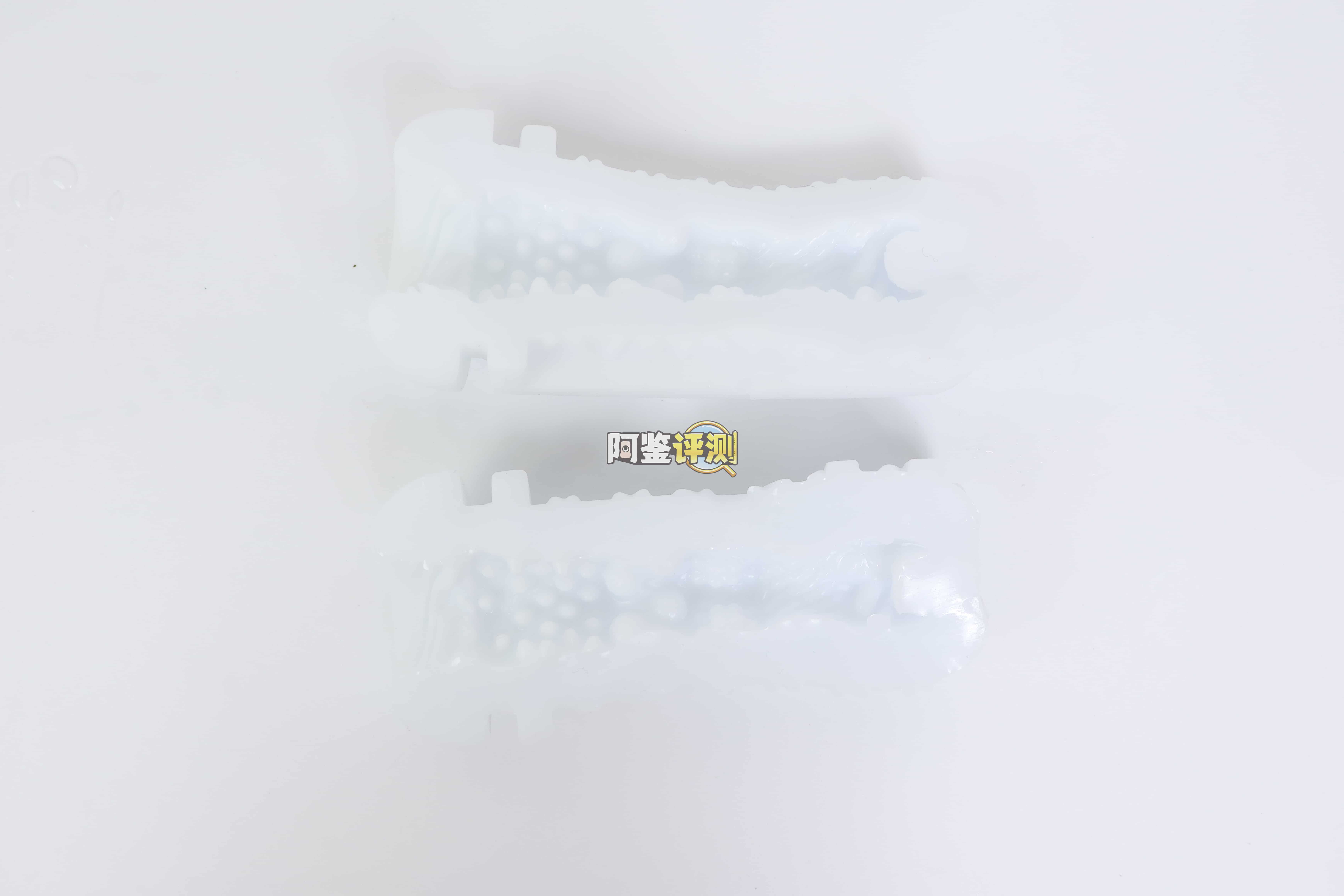 网易春风——“千面pro”评测！机械设计全都非常到位，但一接触到胶体就拉了胯了....