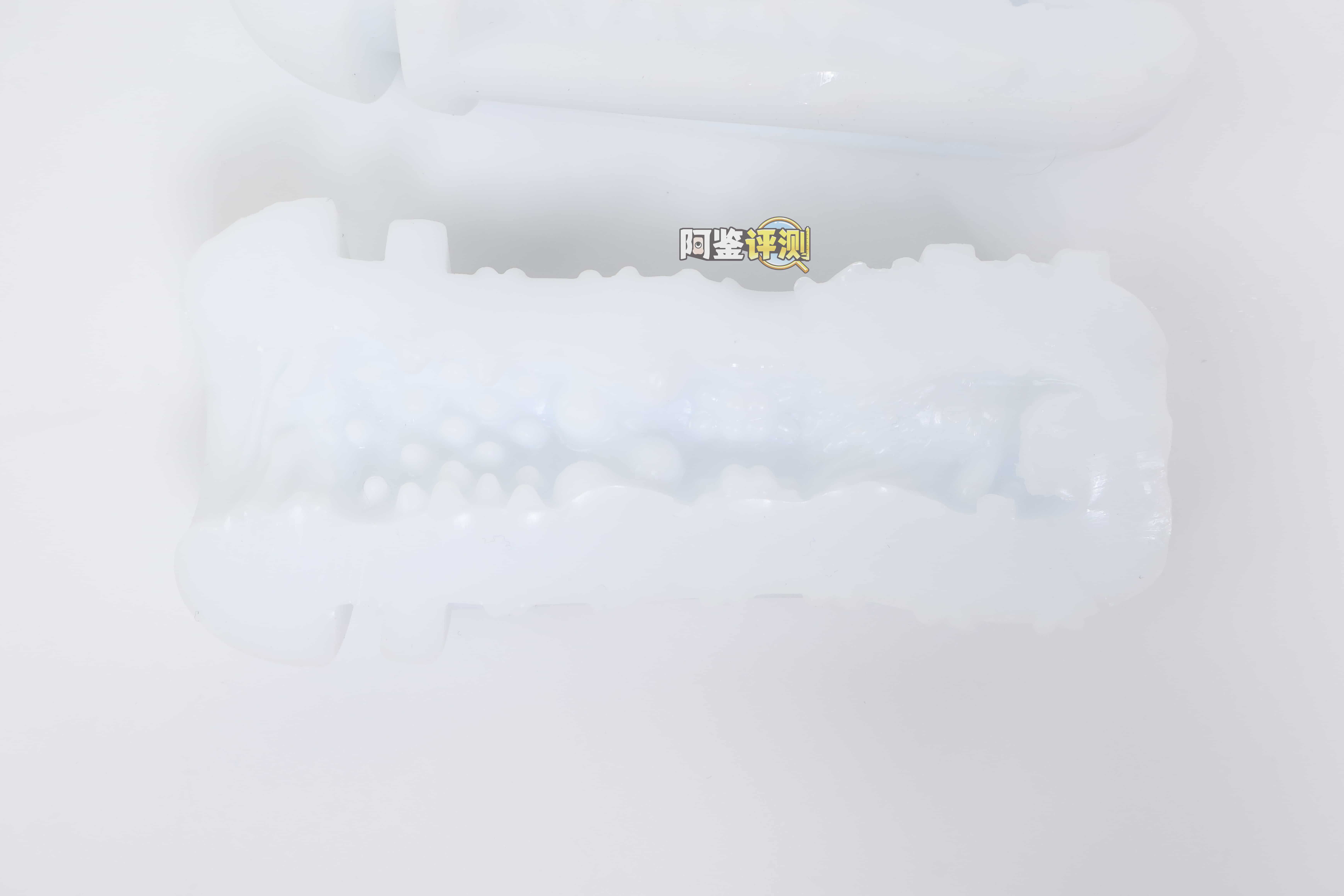 网易春风——“千面pro”评测！机械设计全都非常到位，但一接触到胶体就拉了胯了....