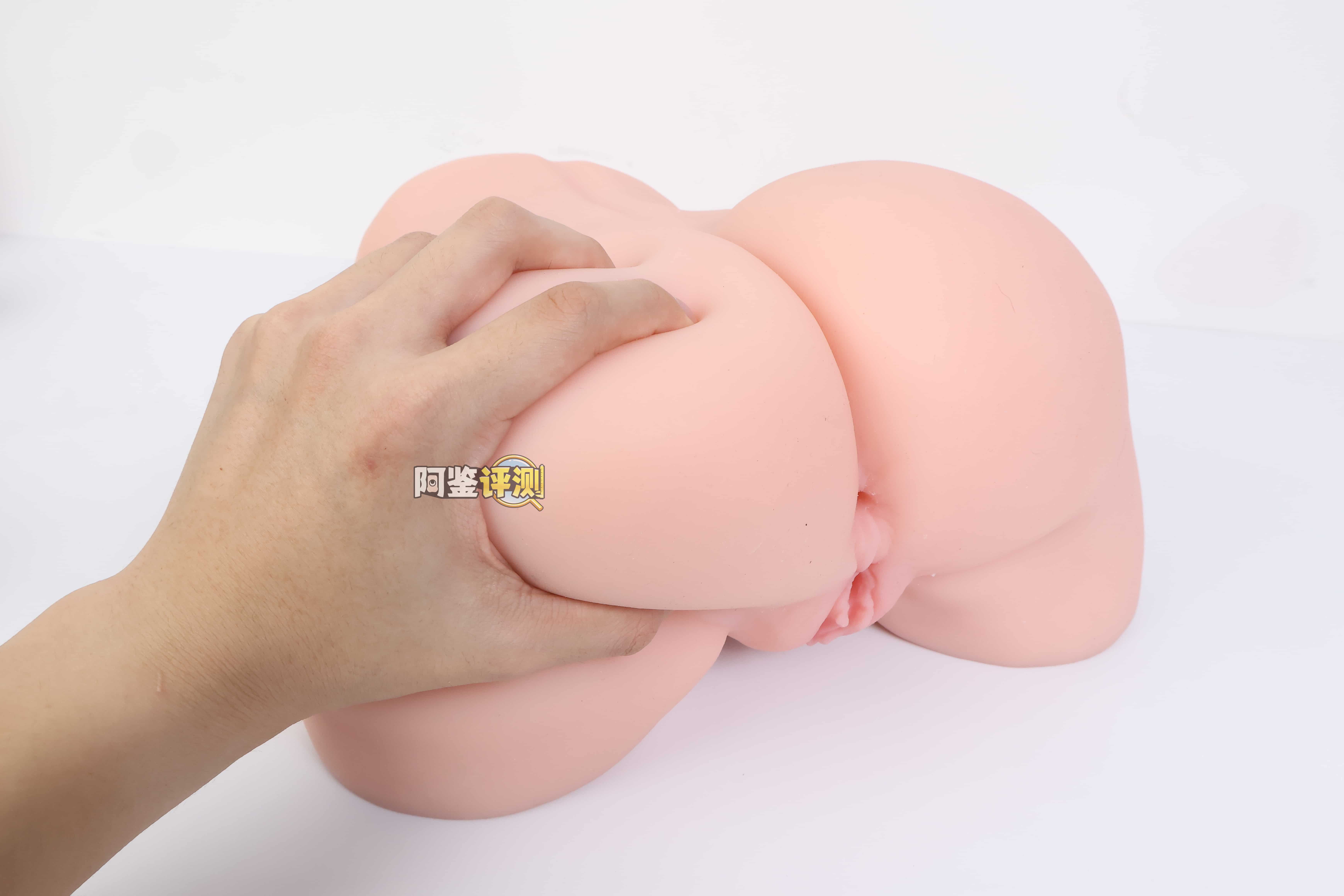 COC——”元气教练”评测！可可狼姬的肉色加大版，但脂软部分感觉做得稍微有些保守