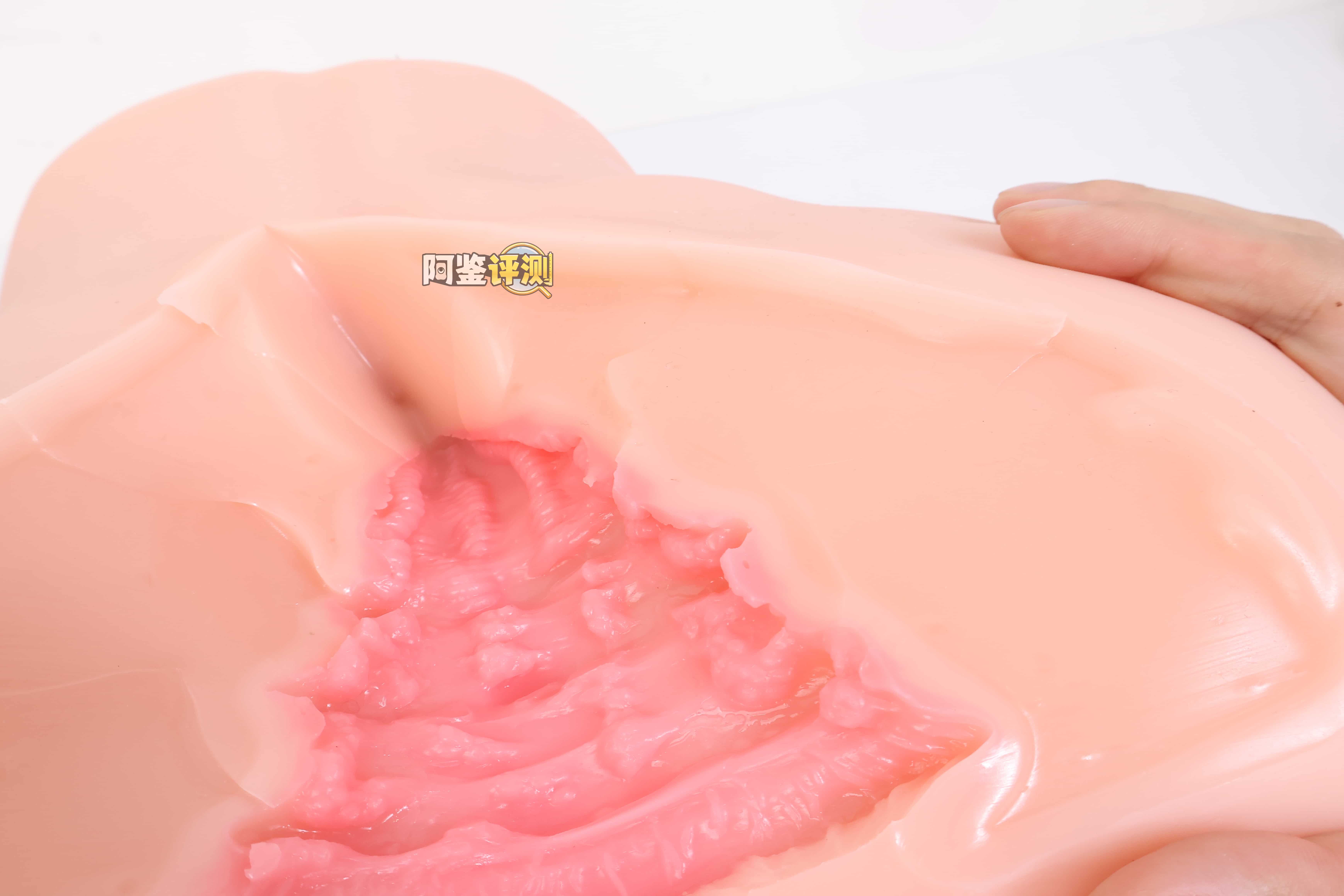 COC——”元气教练”评测！可可狼姬的肉色加大版，但脂软部分感觉做得稍微有些保守