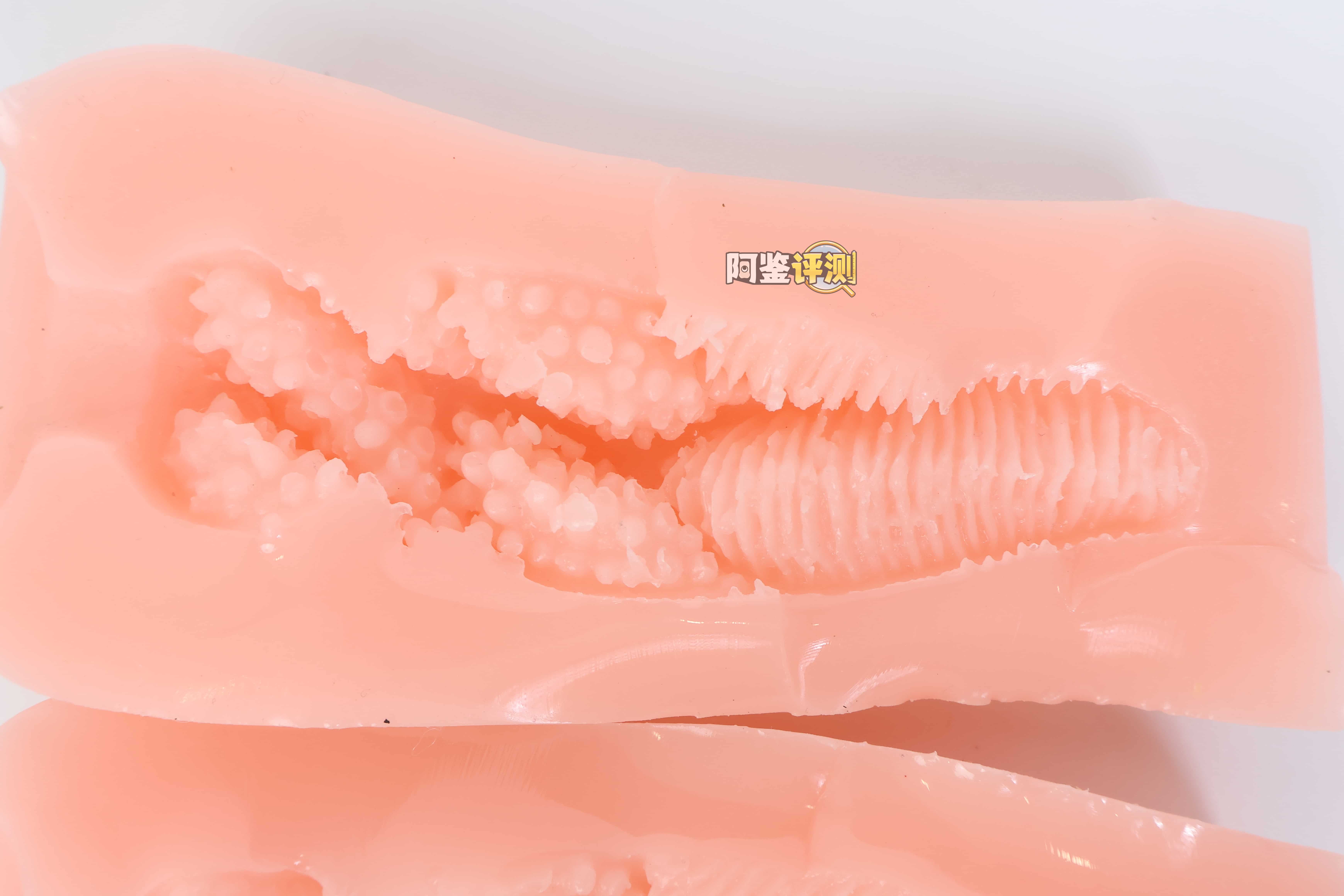 KK——“青梅竹马”评测！性处理女仆同款的超软材质+尖锐边缘，由点状变成了块状