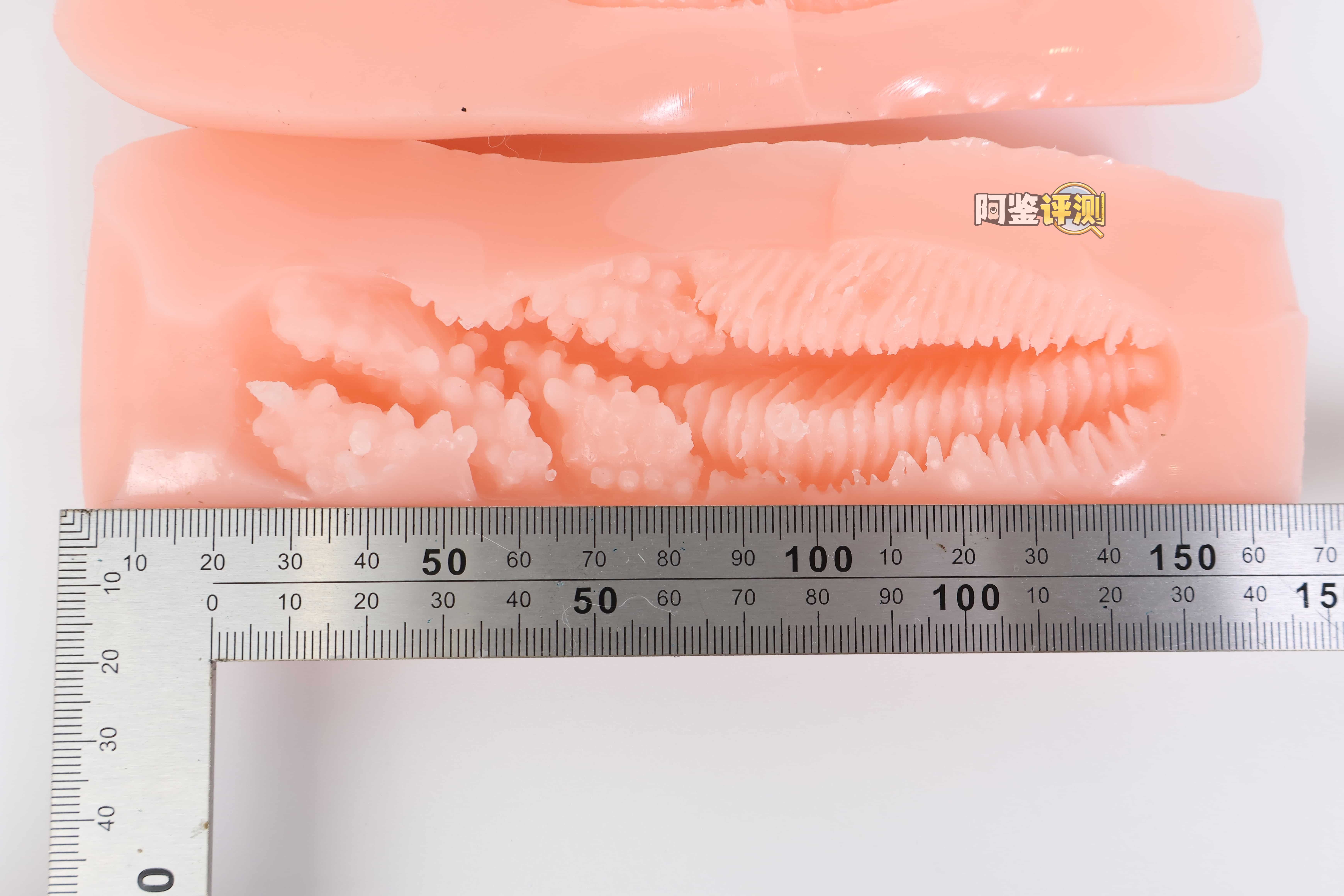 KK——“青梅竹马”评测！性处理女仆同款的超软材质+尖锐边缘，由点状变成了块状