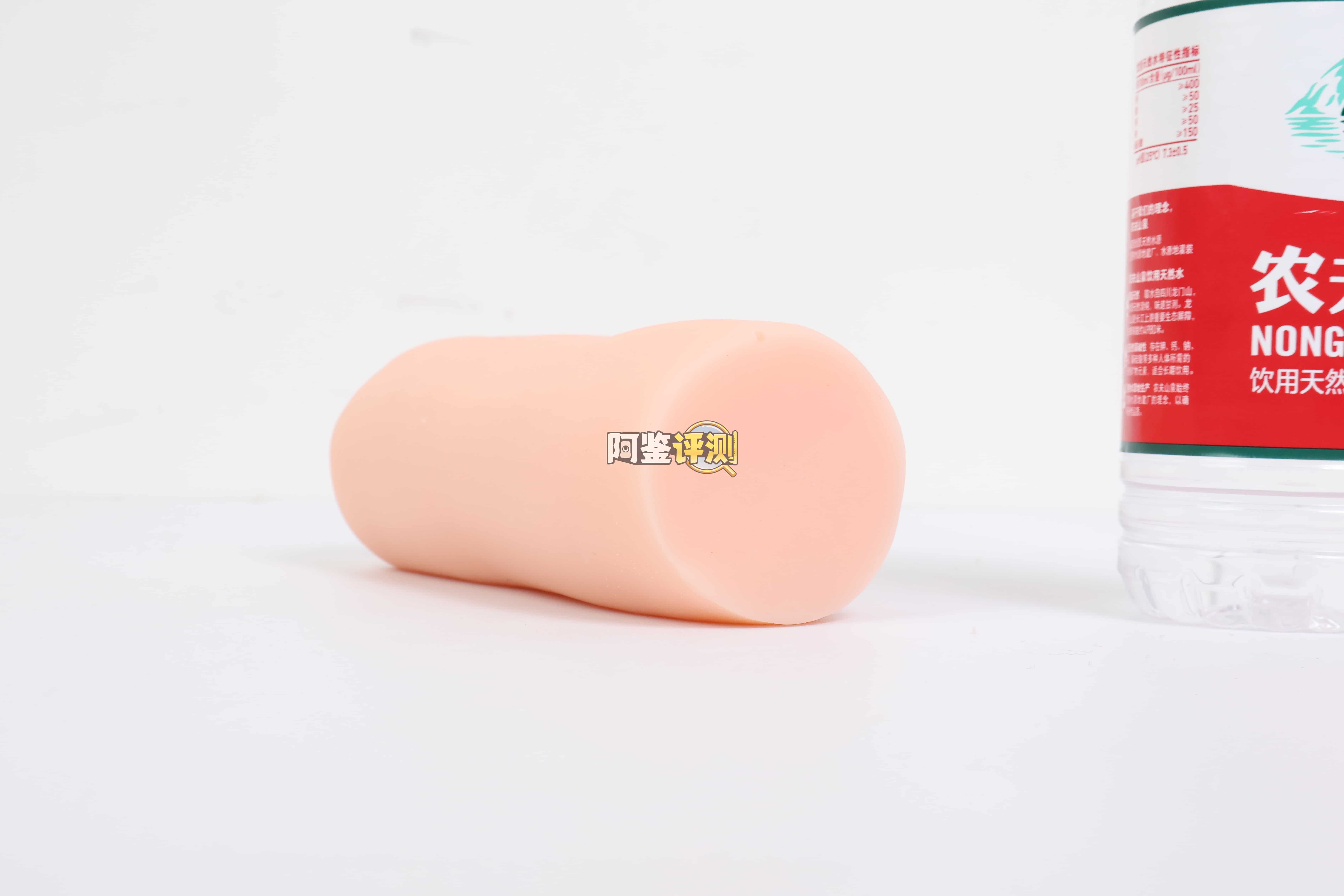 汤玛托易士——”粒肉彼女”评测！本以为是个类仿真结构，没想到还真是小颗粒感！