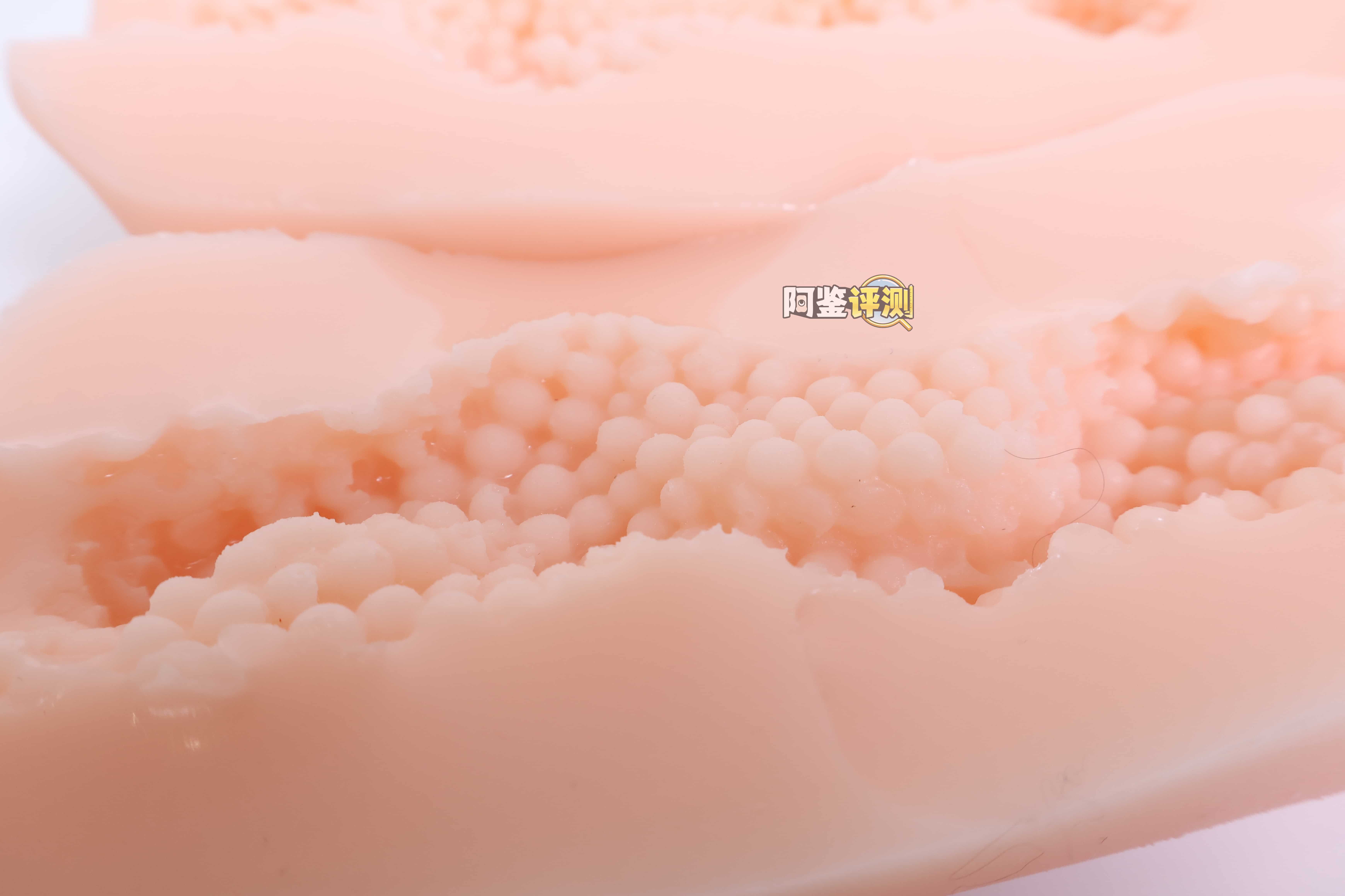 汤玛托易士——”粒肉彼女”评测！本以为是个类仿真结构，没想到还真是小颗粒感！