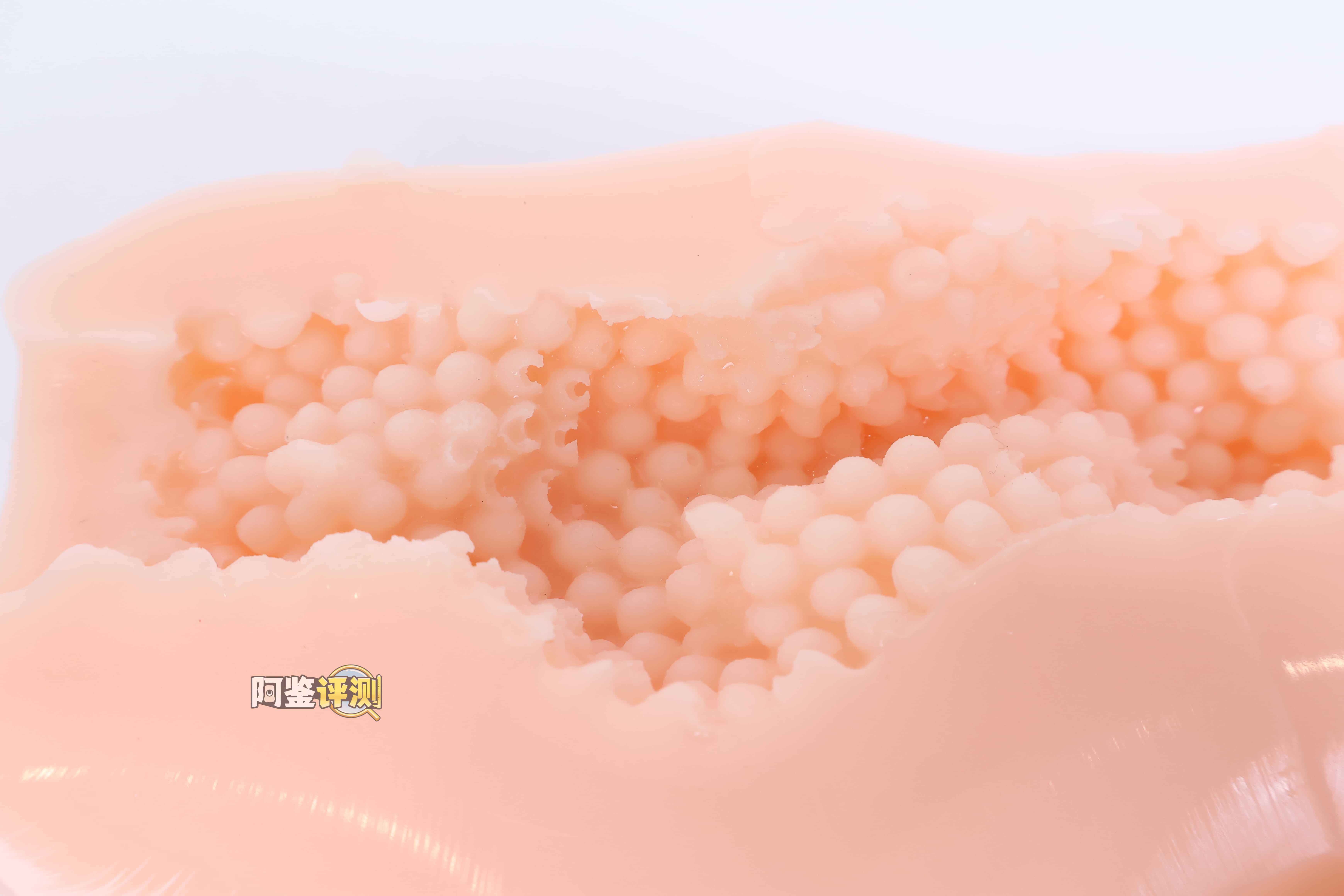 汤玛托易士——”粒肉彼女”评测！本以为是个类仿真结构，没想到还真是小颗粒感！