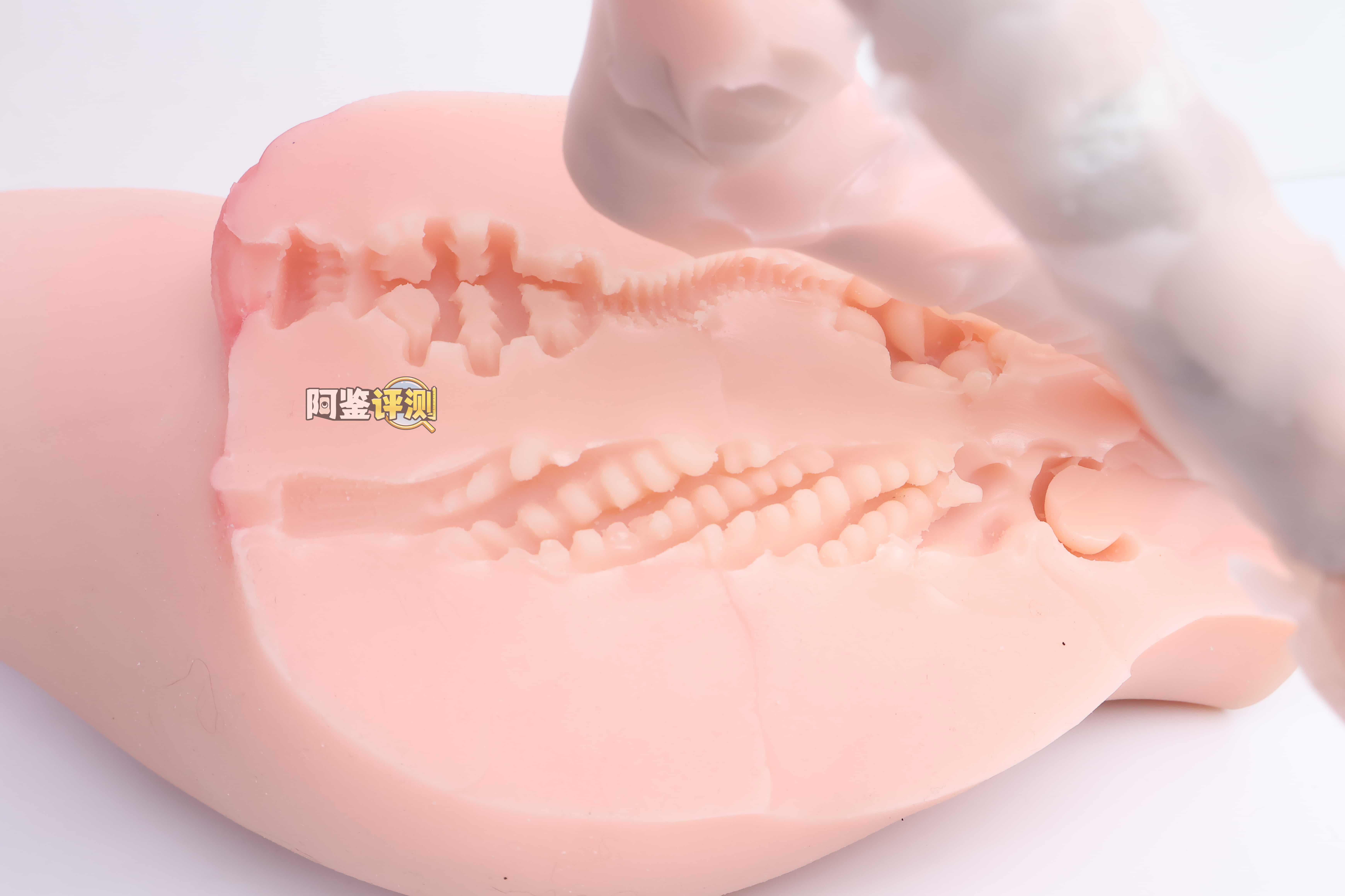 KAGUYANO——"奇奇"评测！外表细节更加粗糙的缩小版腿模，实际居然变得更好用了？