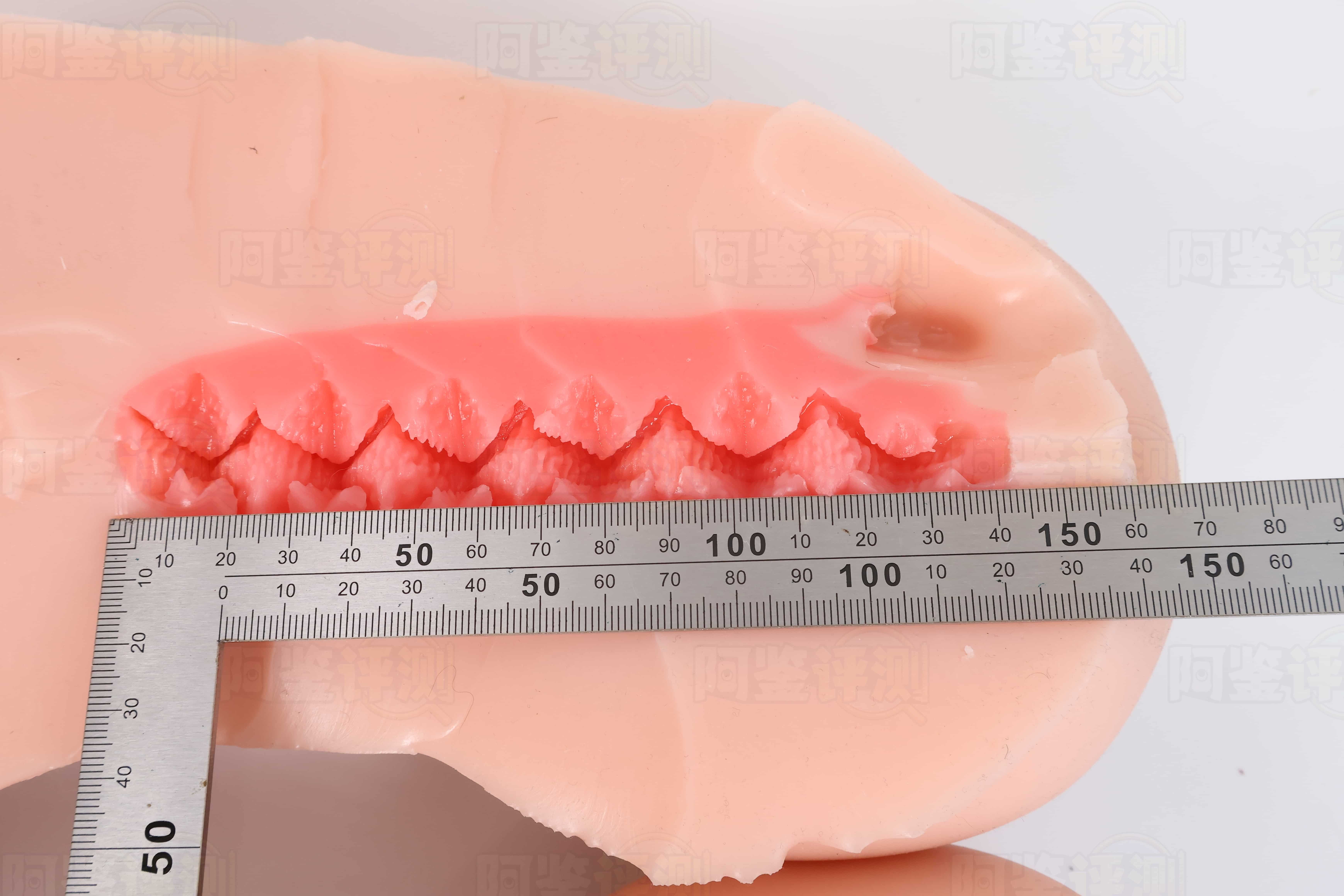 LoveFactor——”男娘圣体”评测！硬核的勃起大牛至！这男人的身体竟也能如此丰满