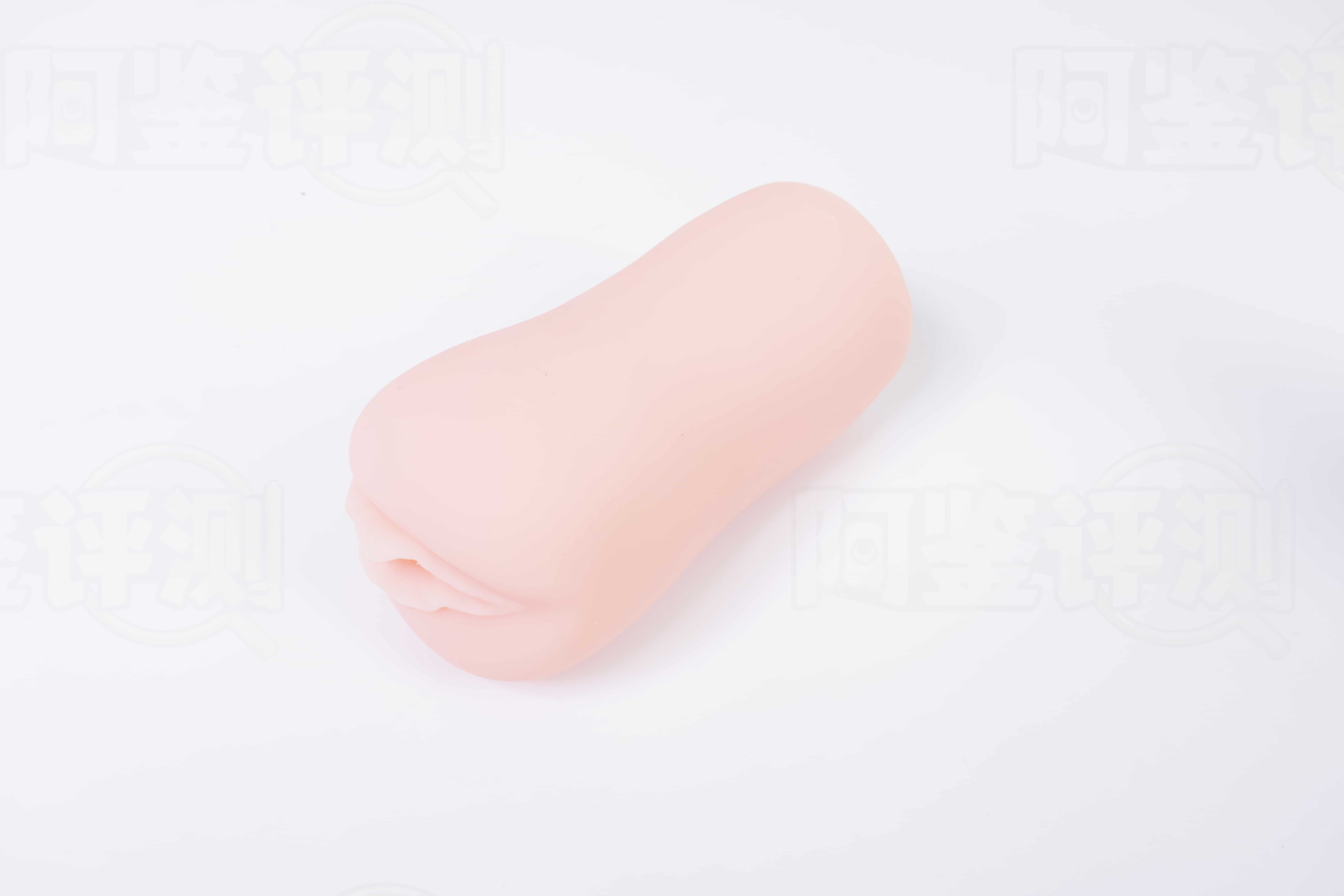 对子哈特——”千美奶茶杯”评测!老热门款商品被一路降级之后,最后变成了体验和定位都站不住的尴尬小杯