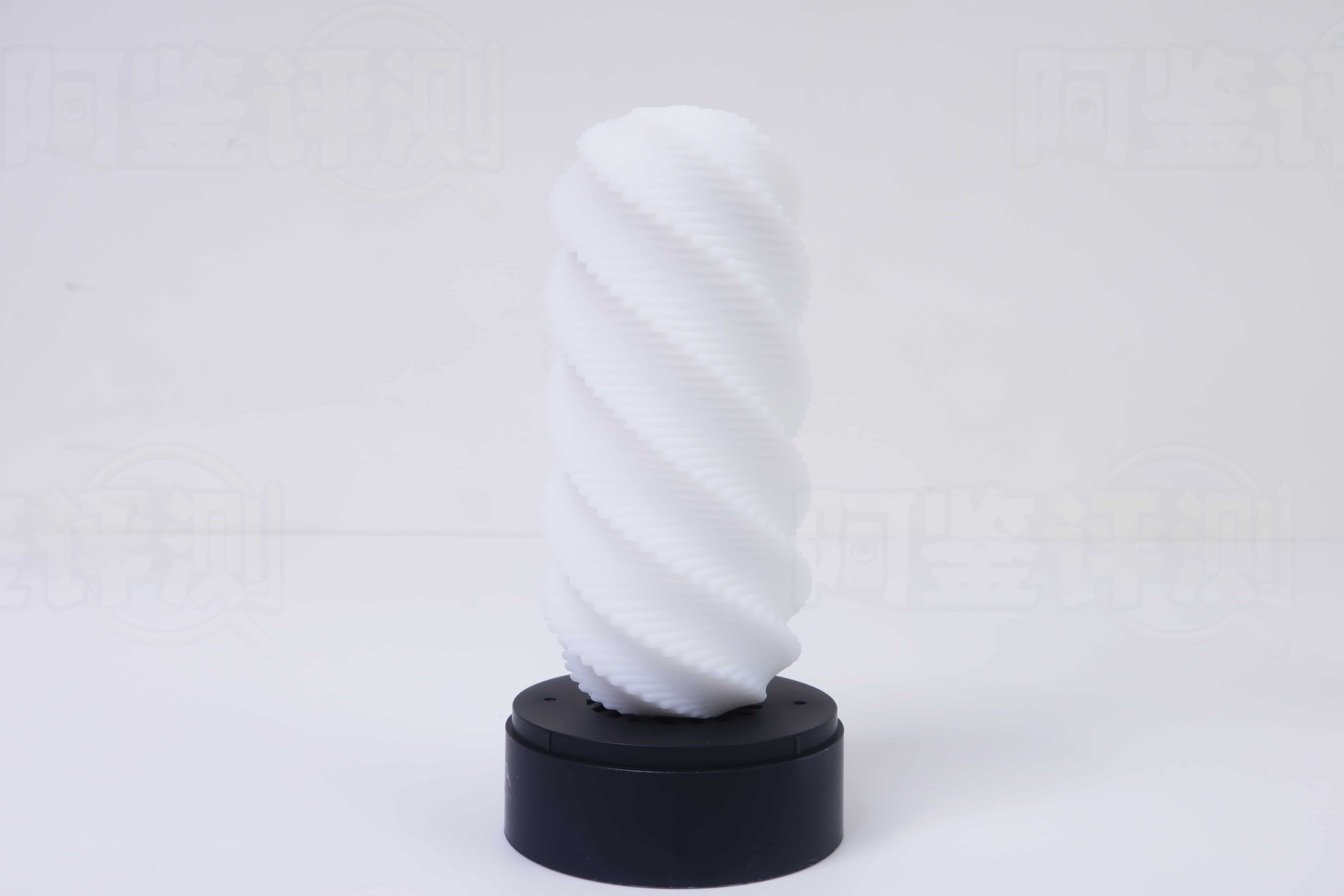 TENGA——”3DX(SPIRAL)”评测!把外层纹理内翻成通道后,竟然做出了接近完美的高密度三角柱