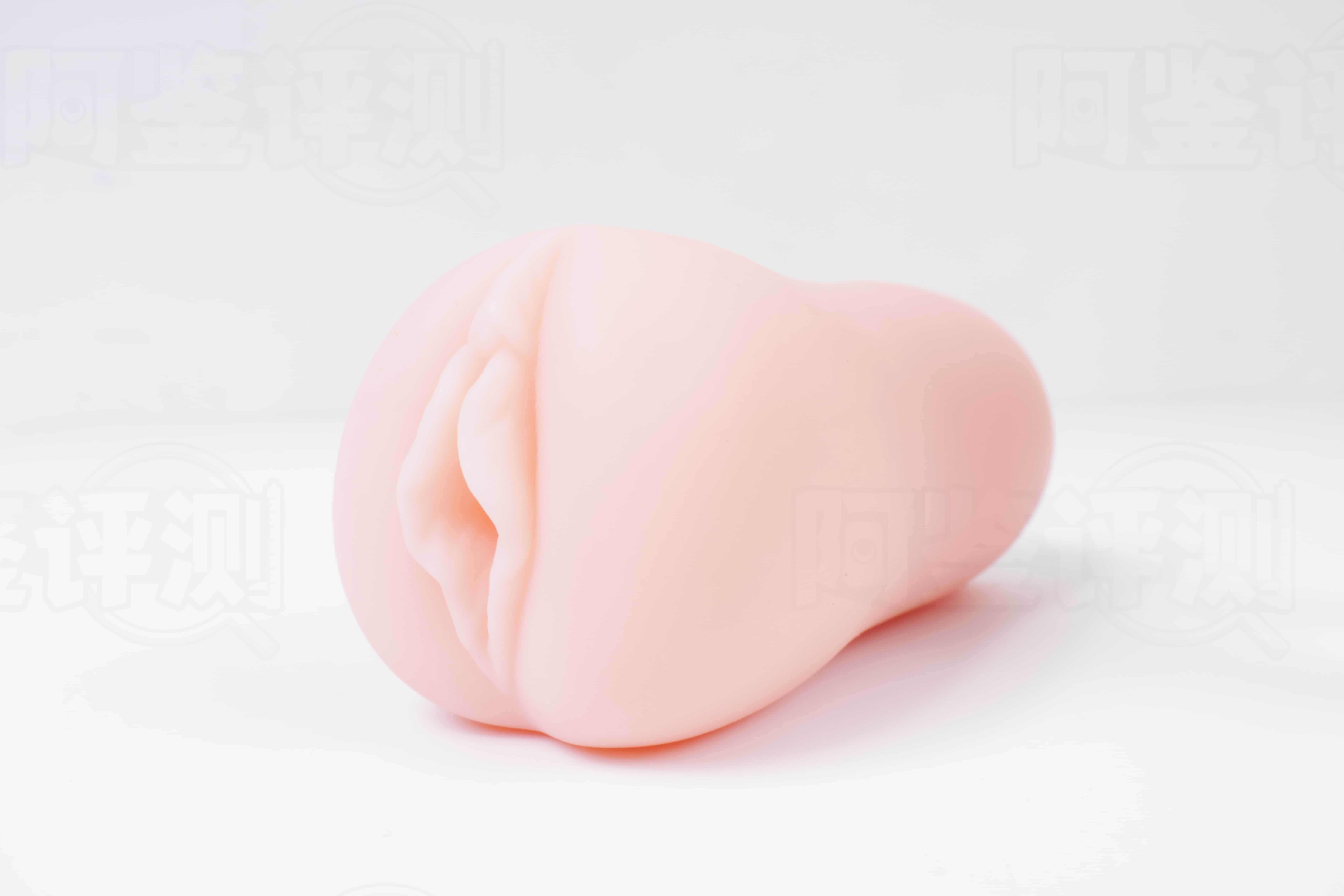 对子哈特——”千美奶茶杯”评测！老热门款商品被一路降级之后，最后变成了体验和定位都站不住的尴尬小杯