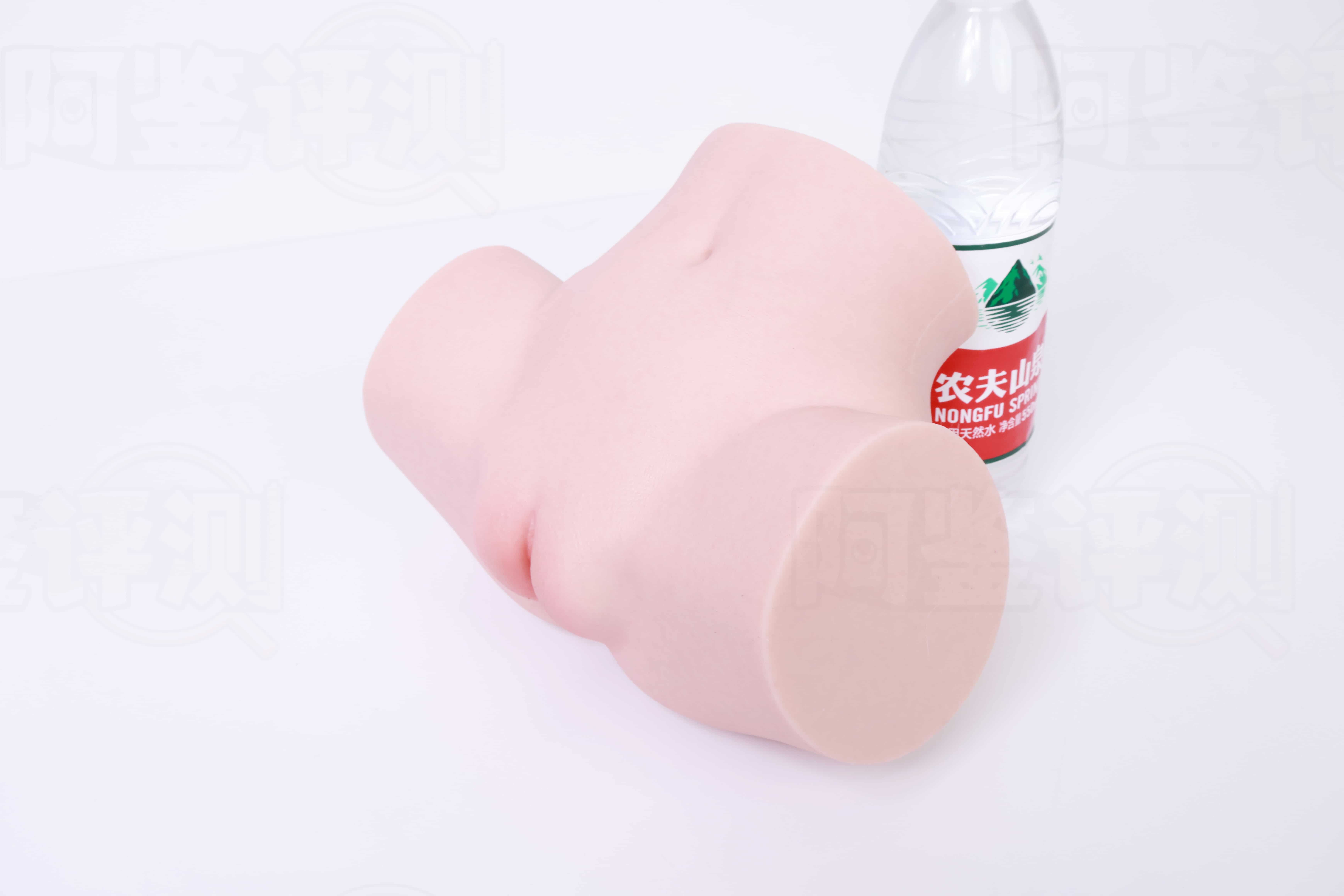 COC——”桃呦呦”评测！开腿造型的硅胶小臀，外形尽力了，材料拖后腿
