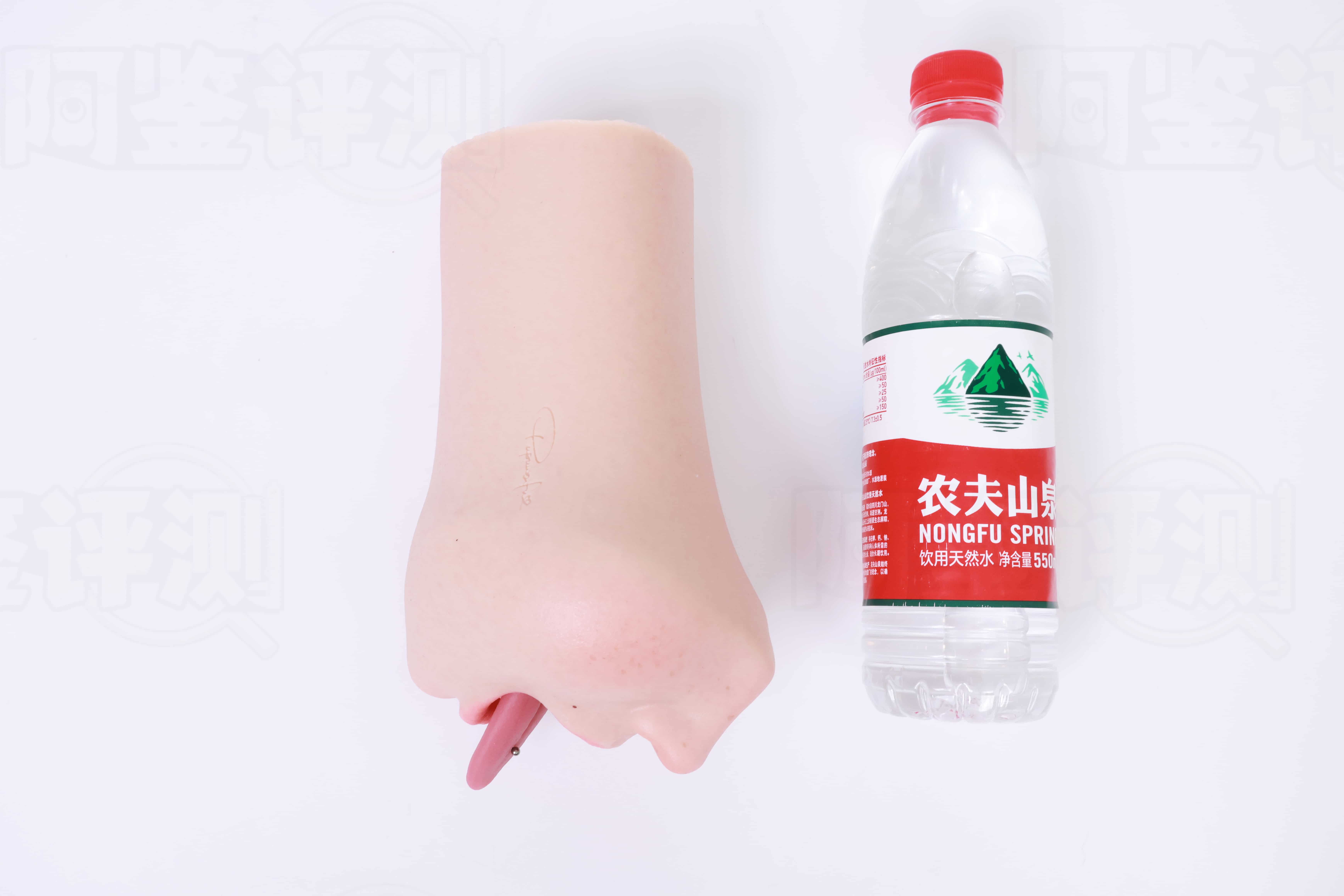 幻形——”噗噗阿黑杯”评测！脸做到了业内顶级，通道还是硅胶那副老样子