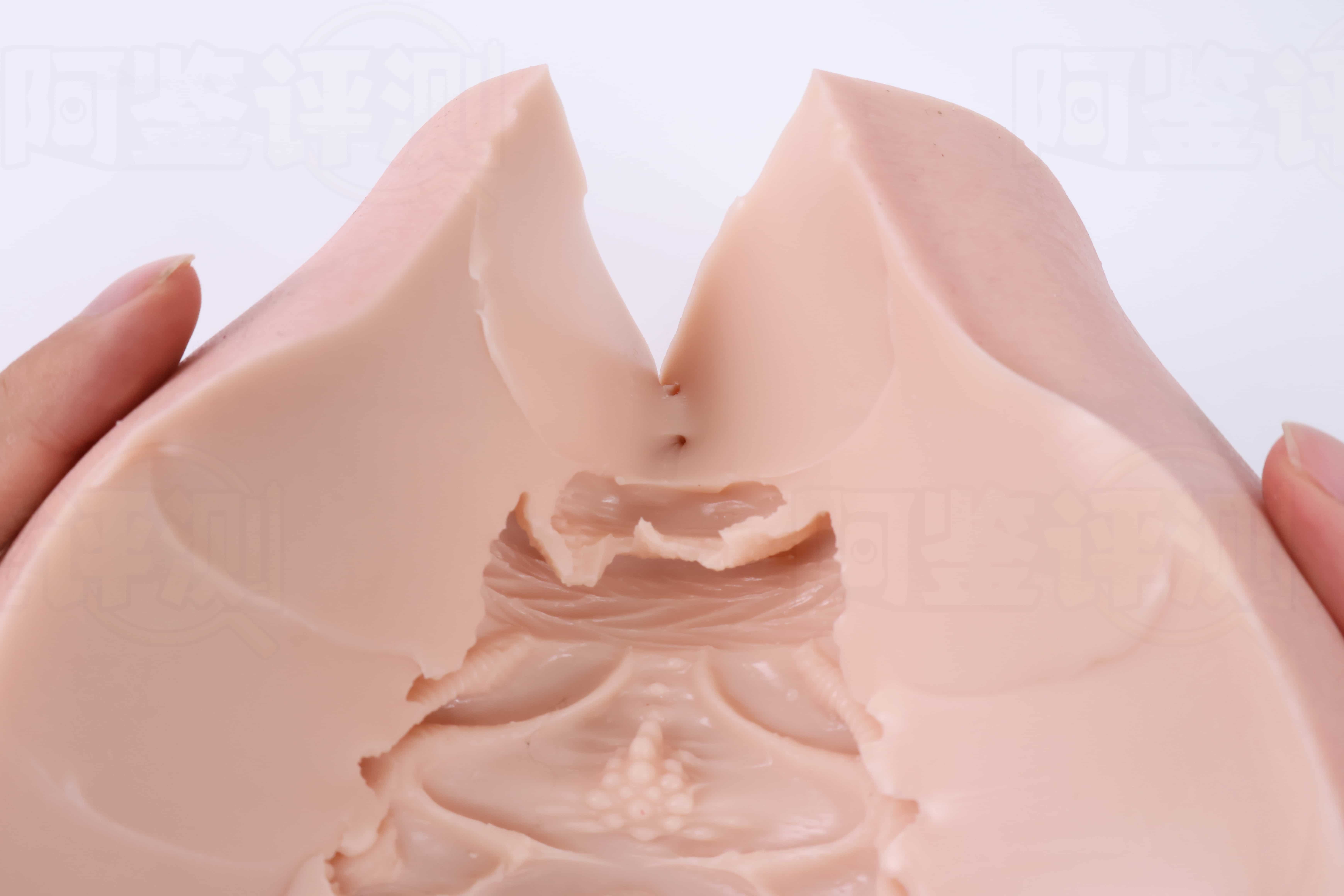 COC——”桃呦呦”评测！开腿造型的硅胶小臀，外形尽力了，材料拖后腿